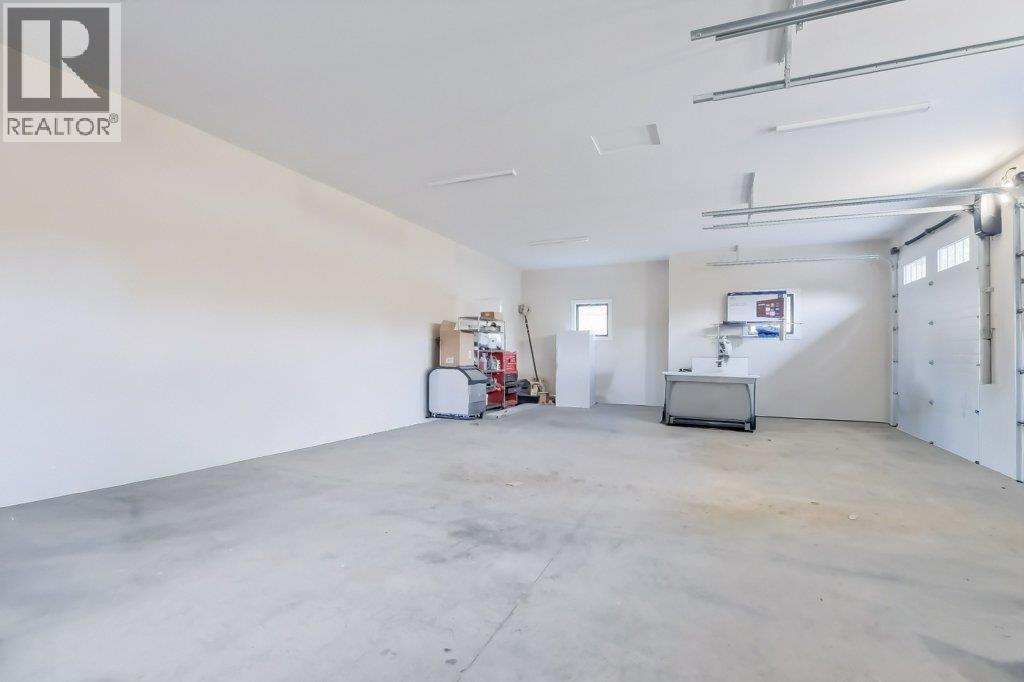 7839 Falcon Ridge Crescent