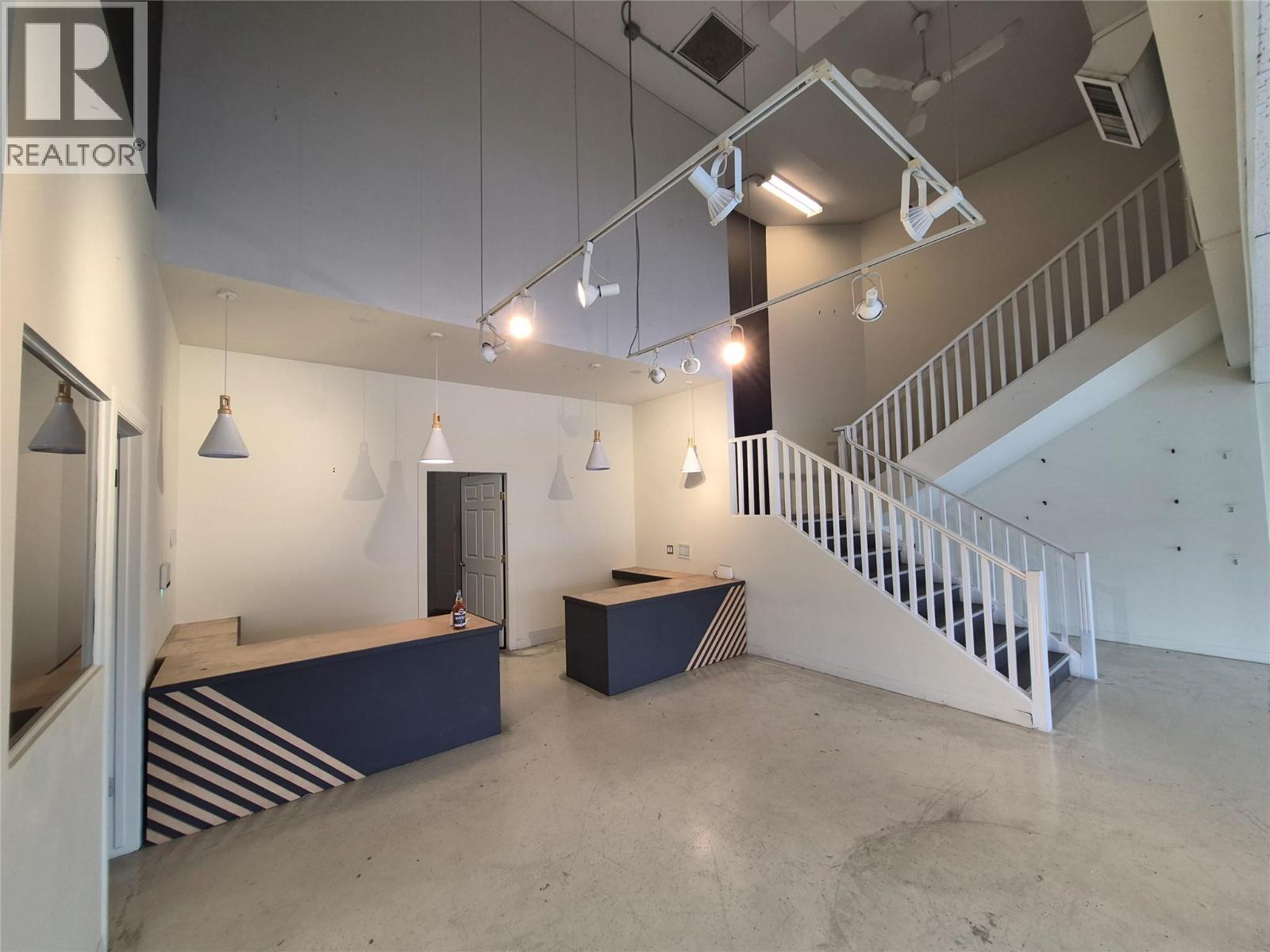 310 Banks Road Unit# 4