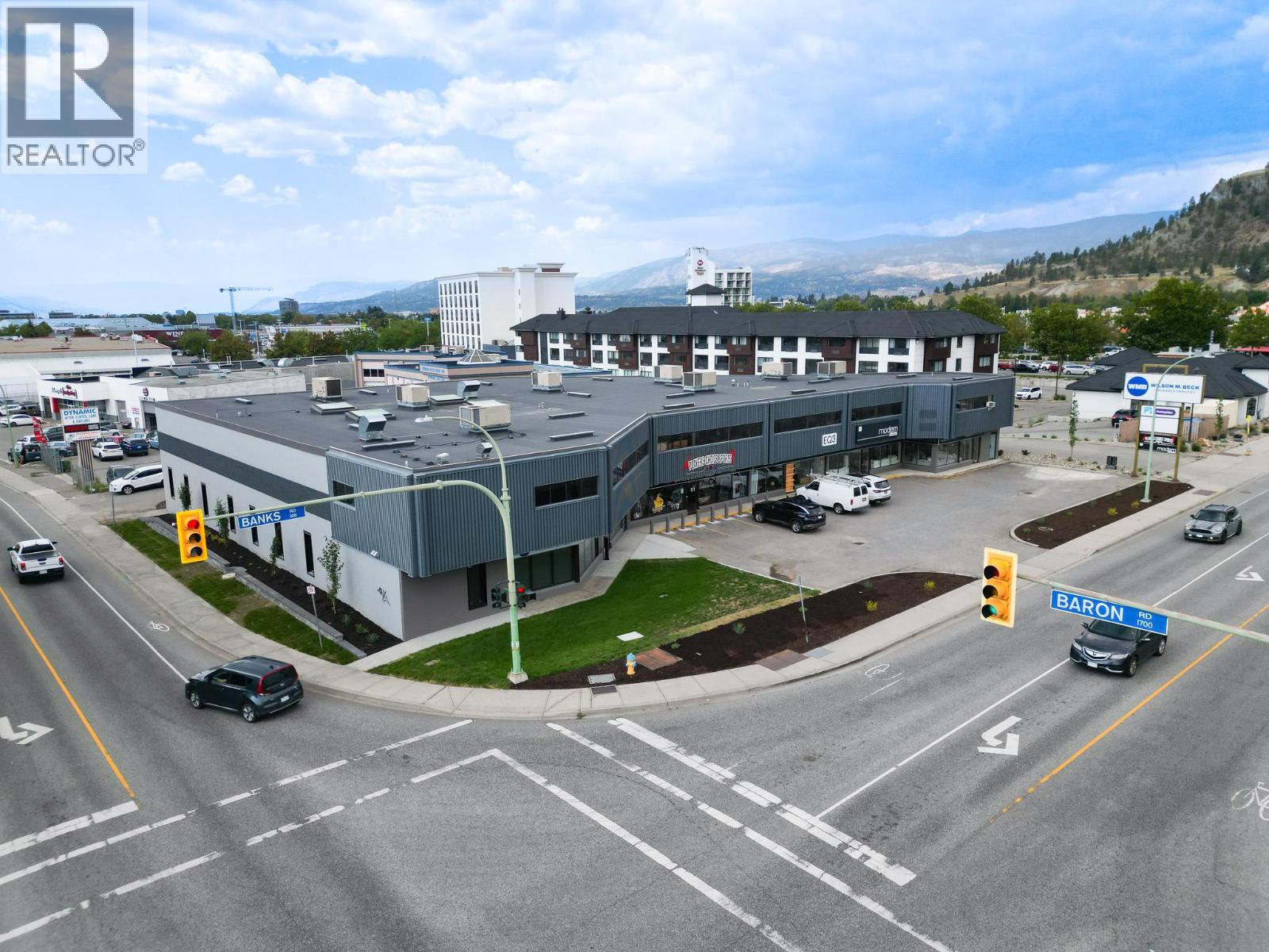 310 Banks Road Unit# 4