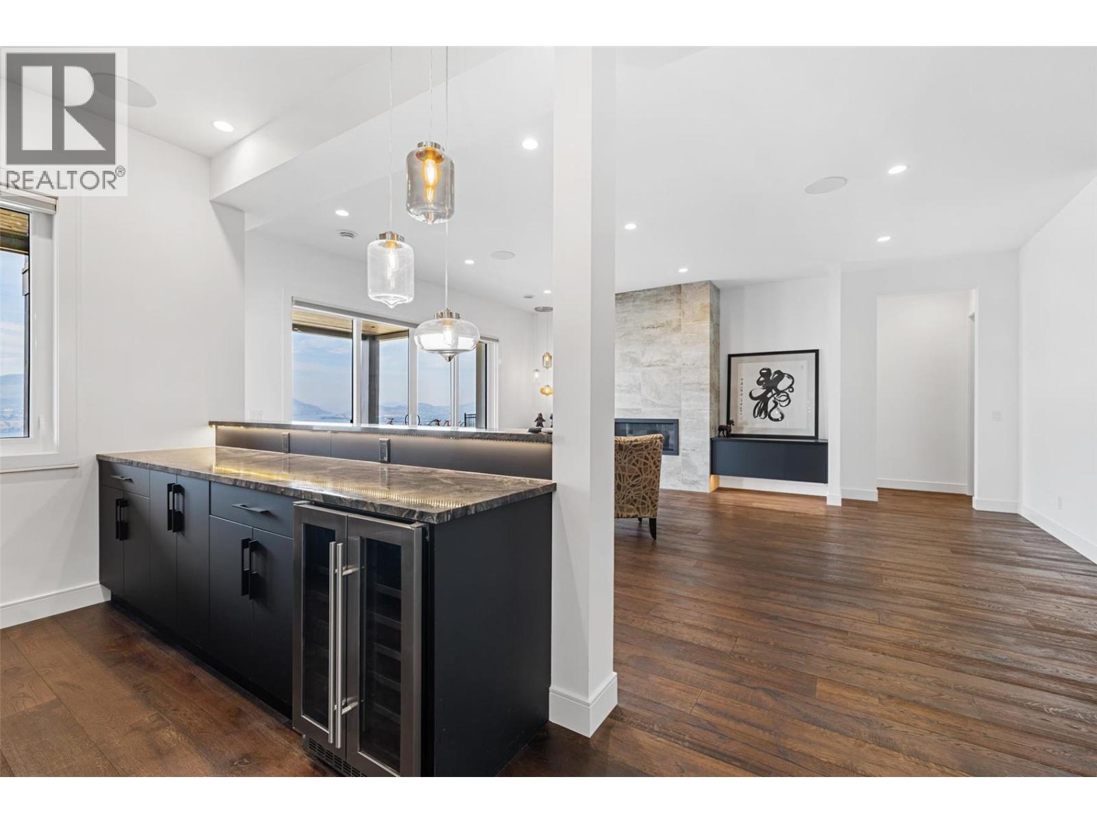 5576 Upper Mission Drive