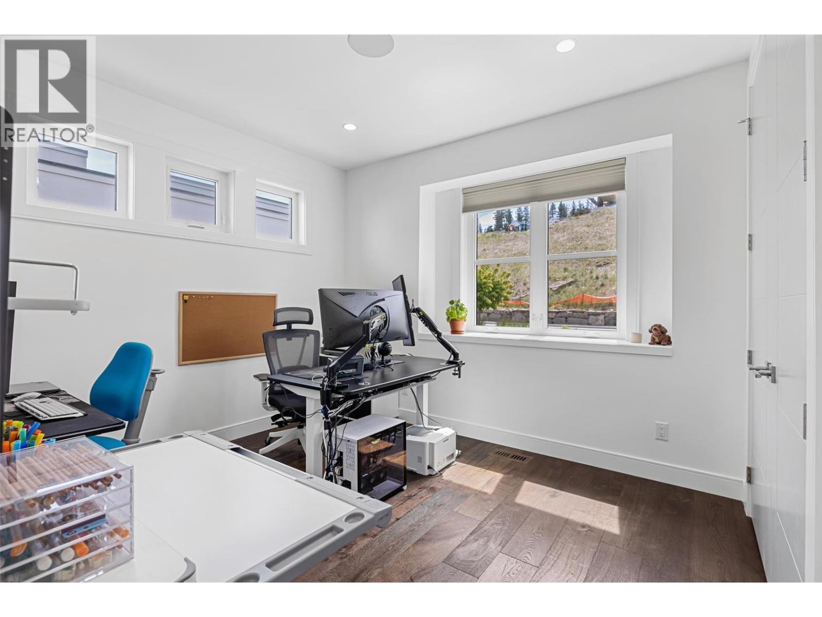5576 Upper Mission Drive