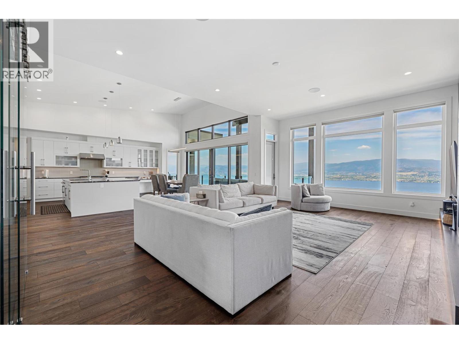 5576 Upper Mission Drive
