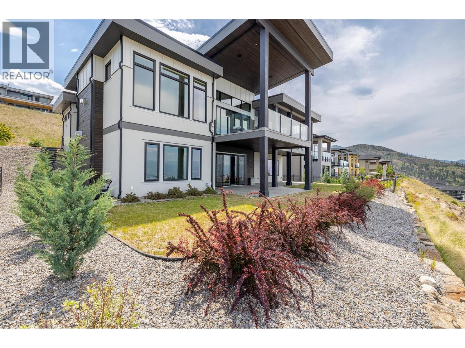 5576 Upper Mission Drive