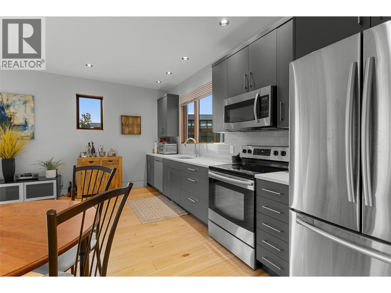 3194 Dunster Road