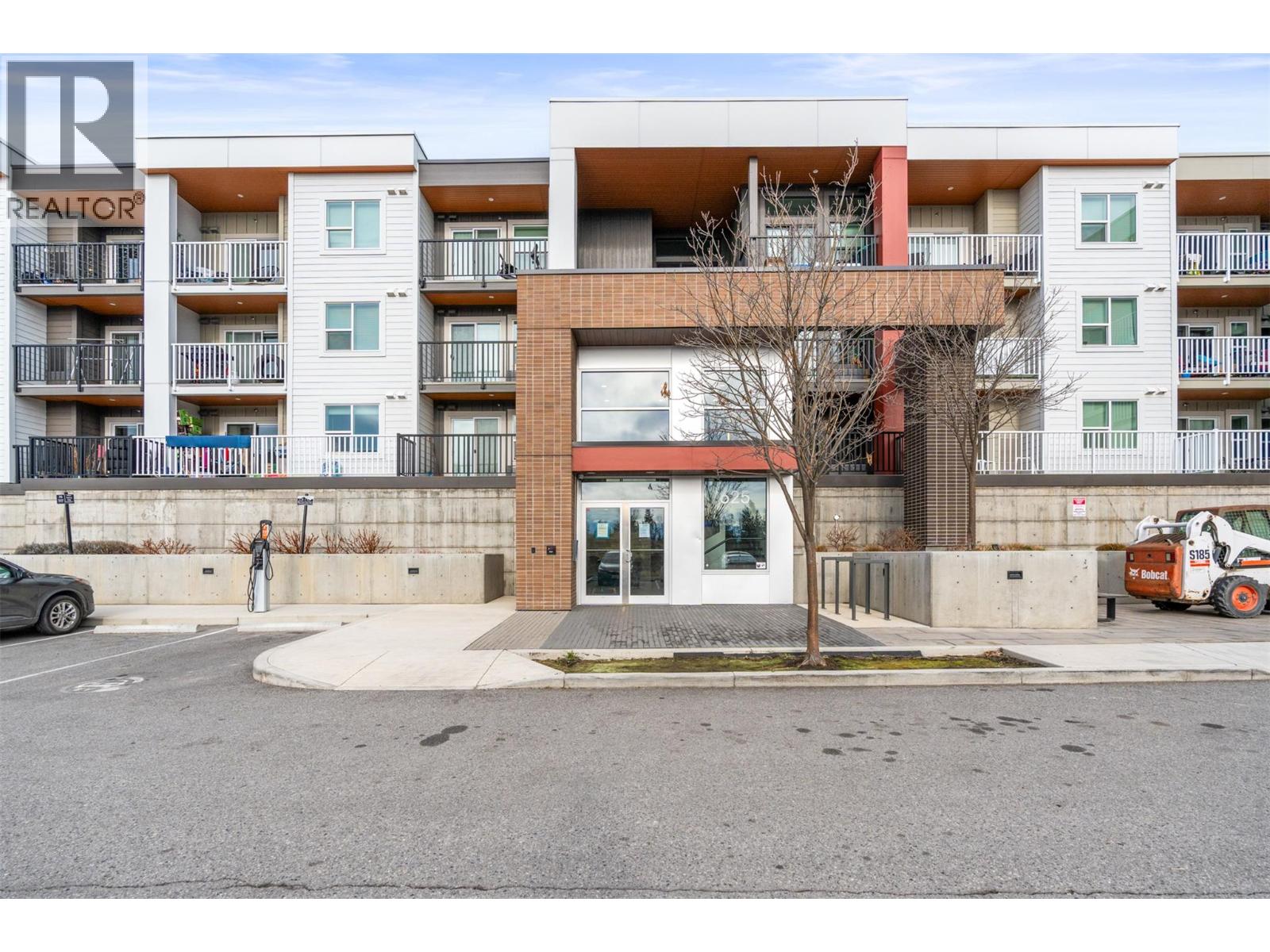 625 Academy Way Unit# PH25