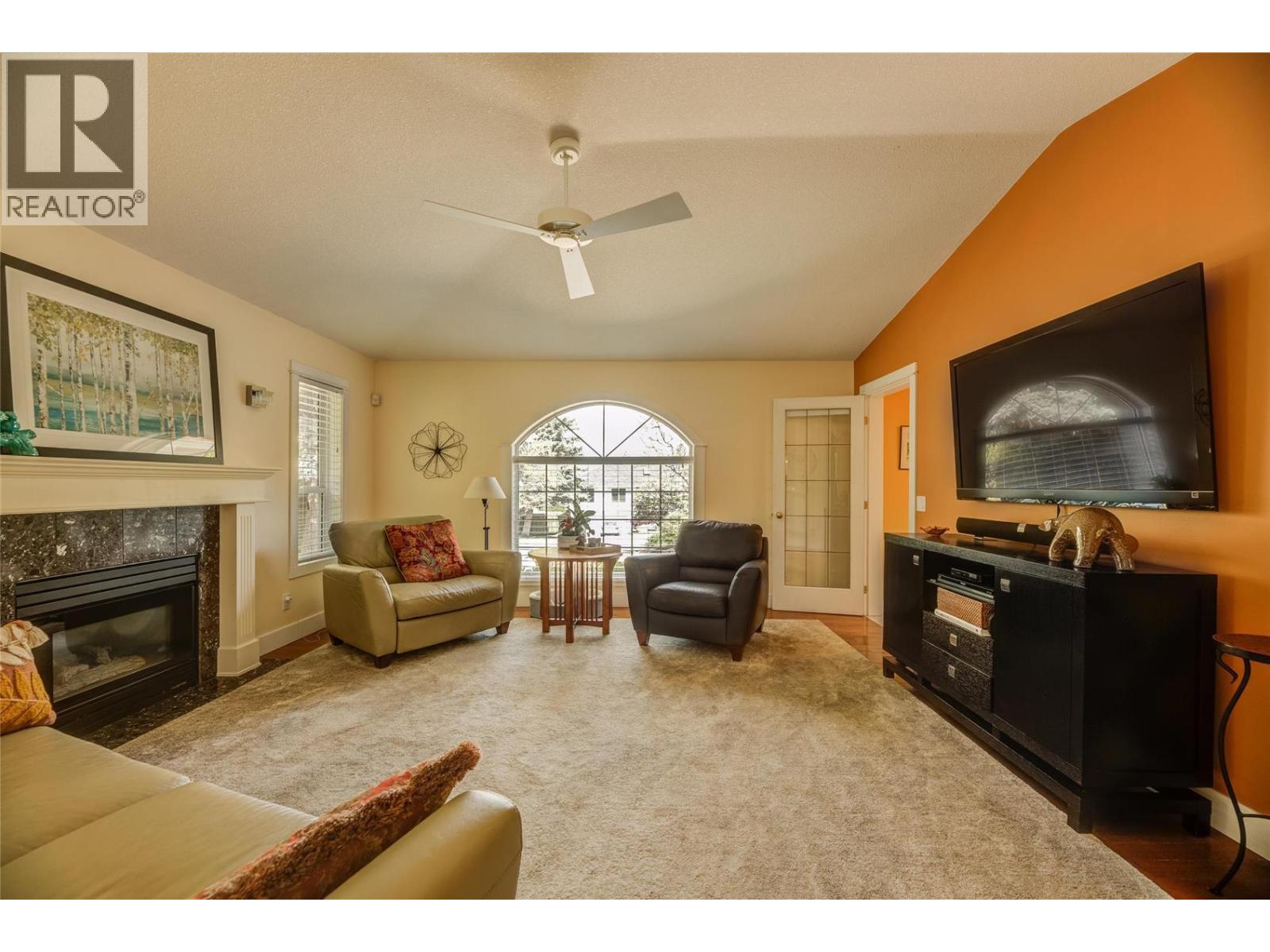 1870 Bayview Court