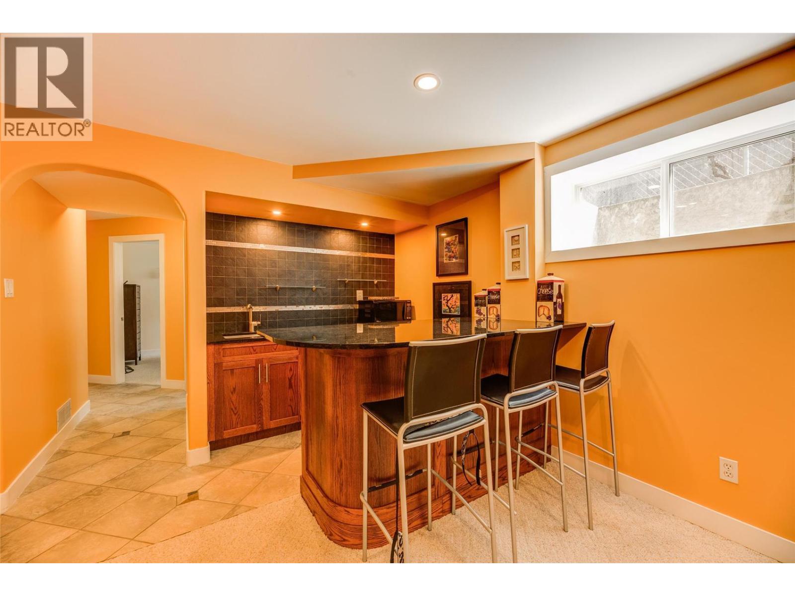 1870 Bayview Court