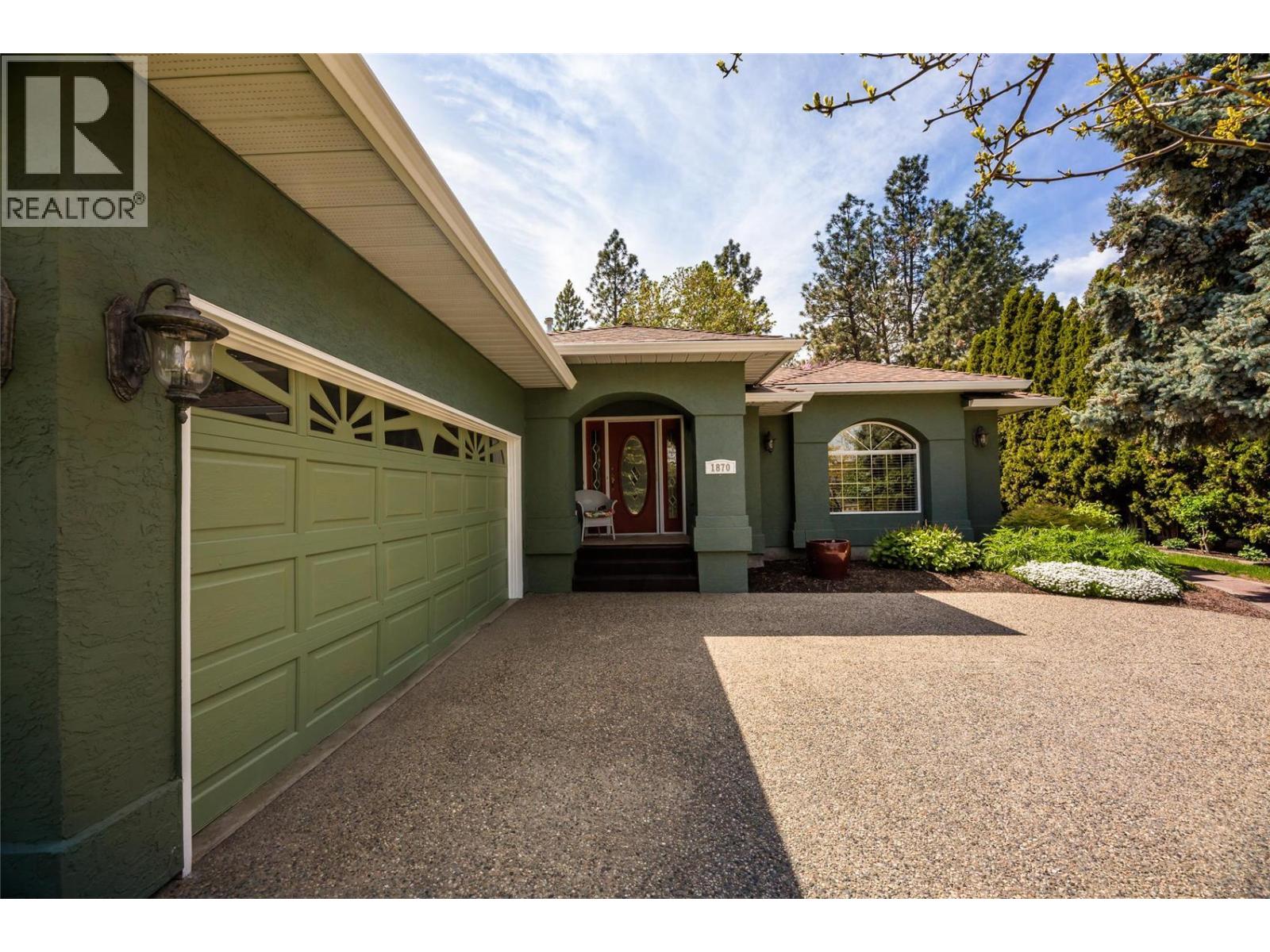 1870 Bayview Court