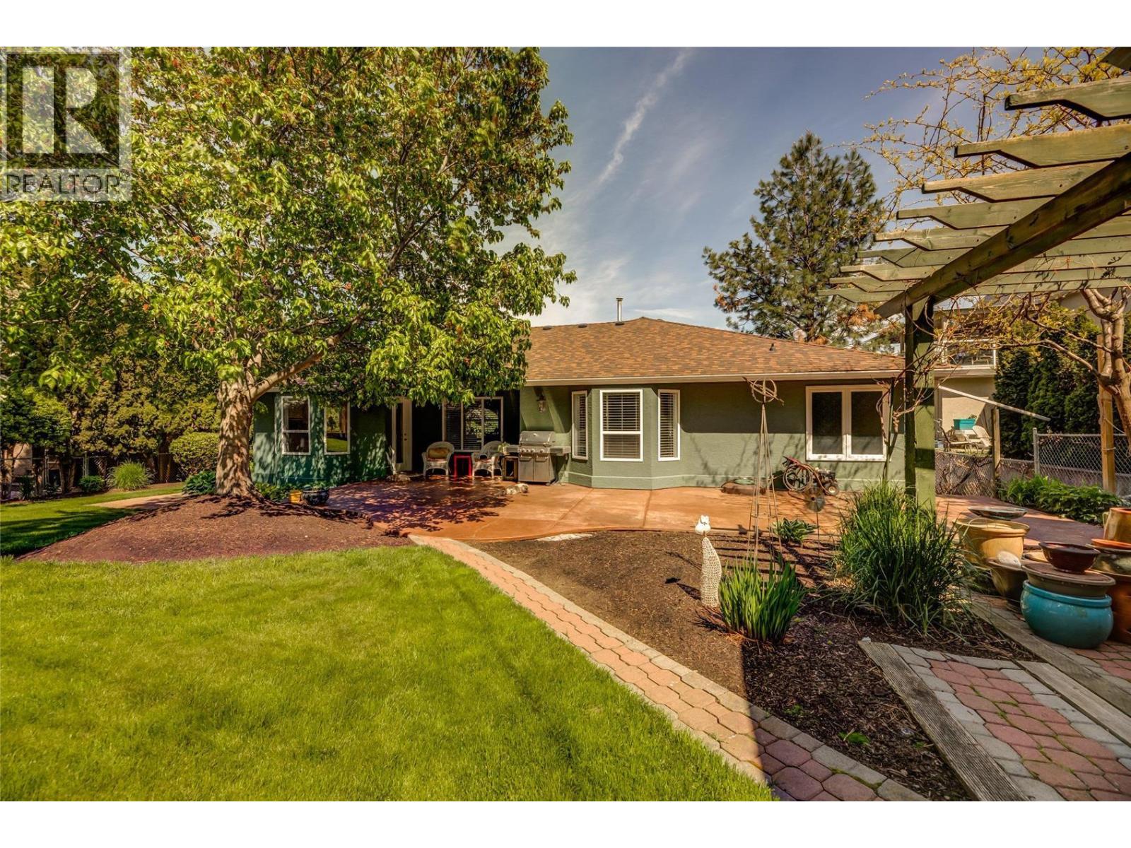 1870 Bayview Court