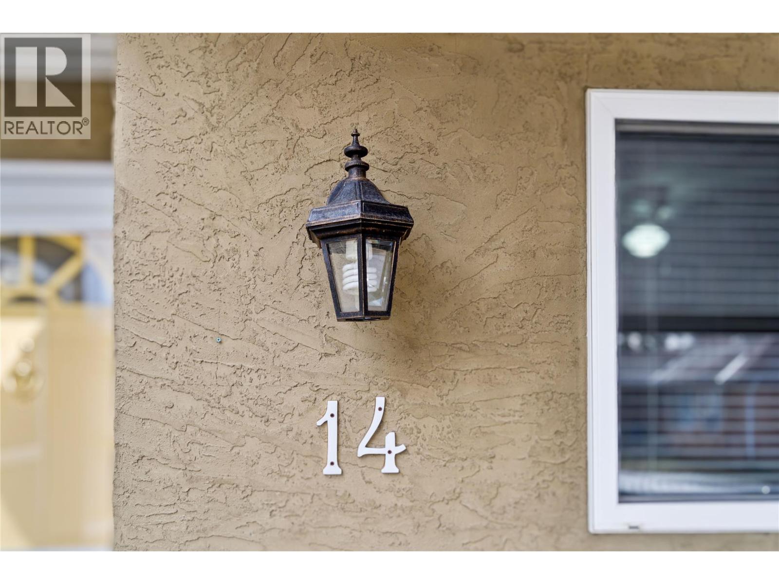 2210 Louie Drive Unit# 14