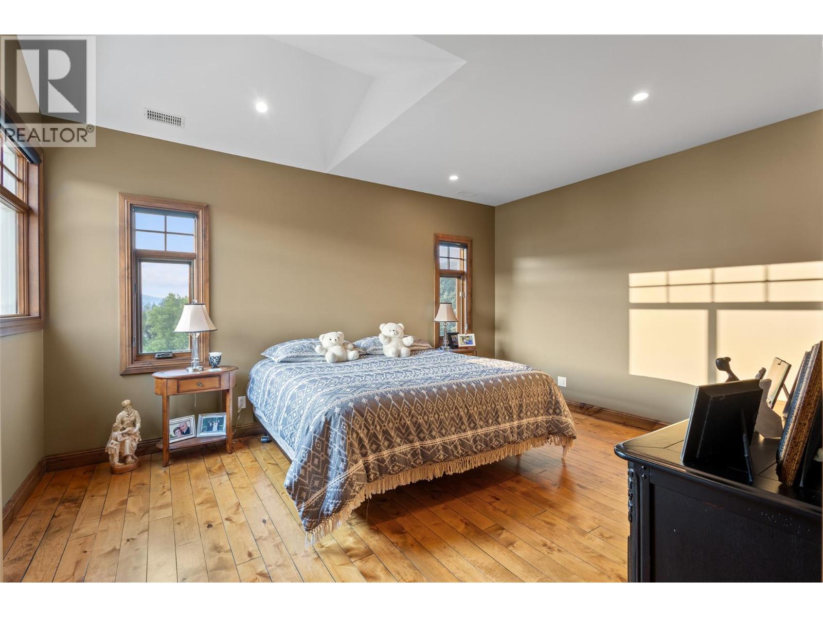 14911 Oyama Road