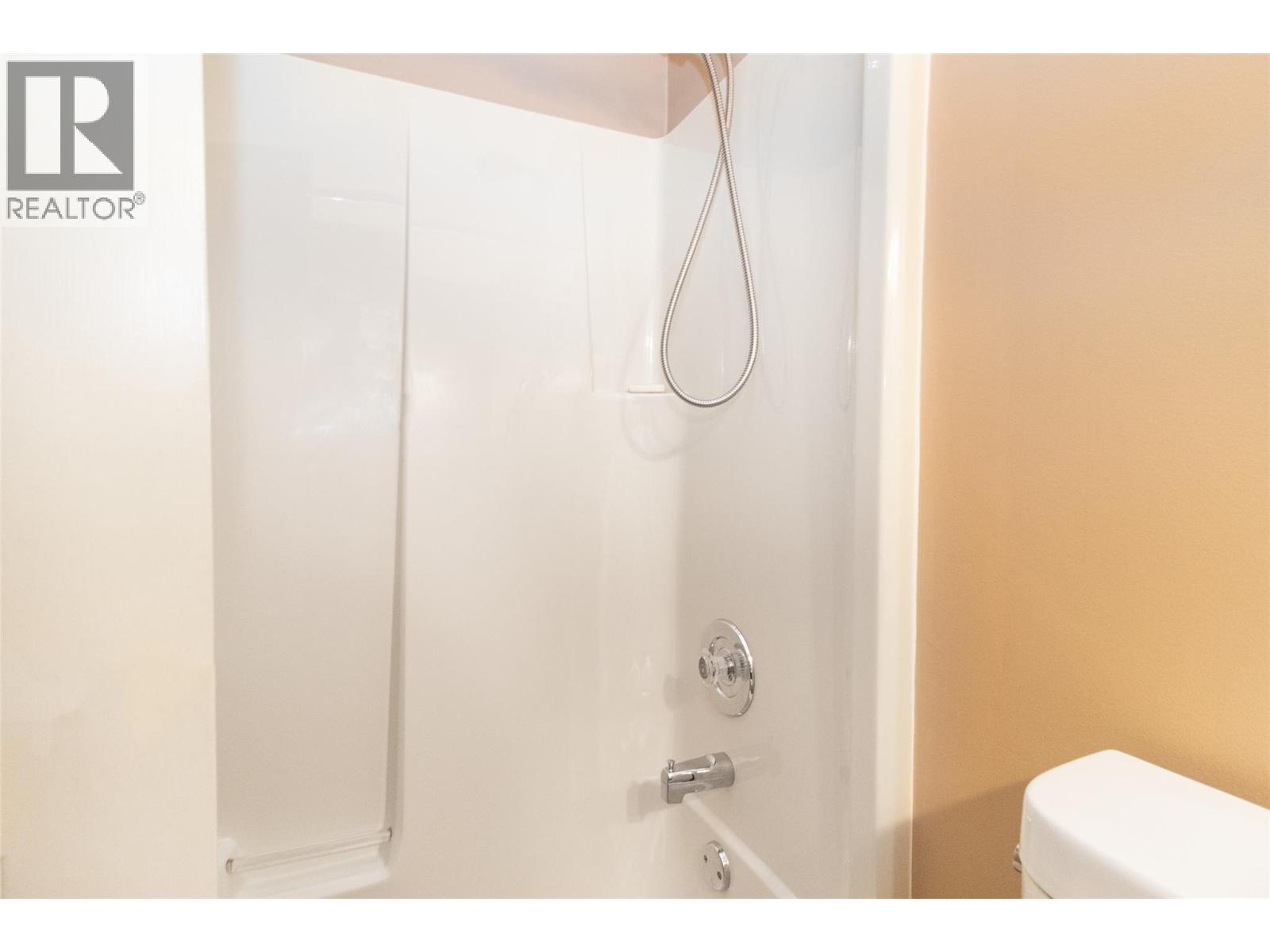 1209 Brookside Avenue Unit# 2