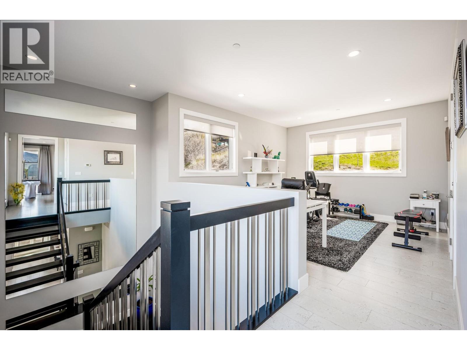 11537 Okanagan Centre Road W