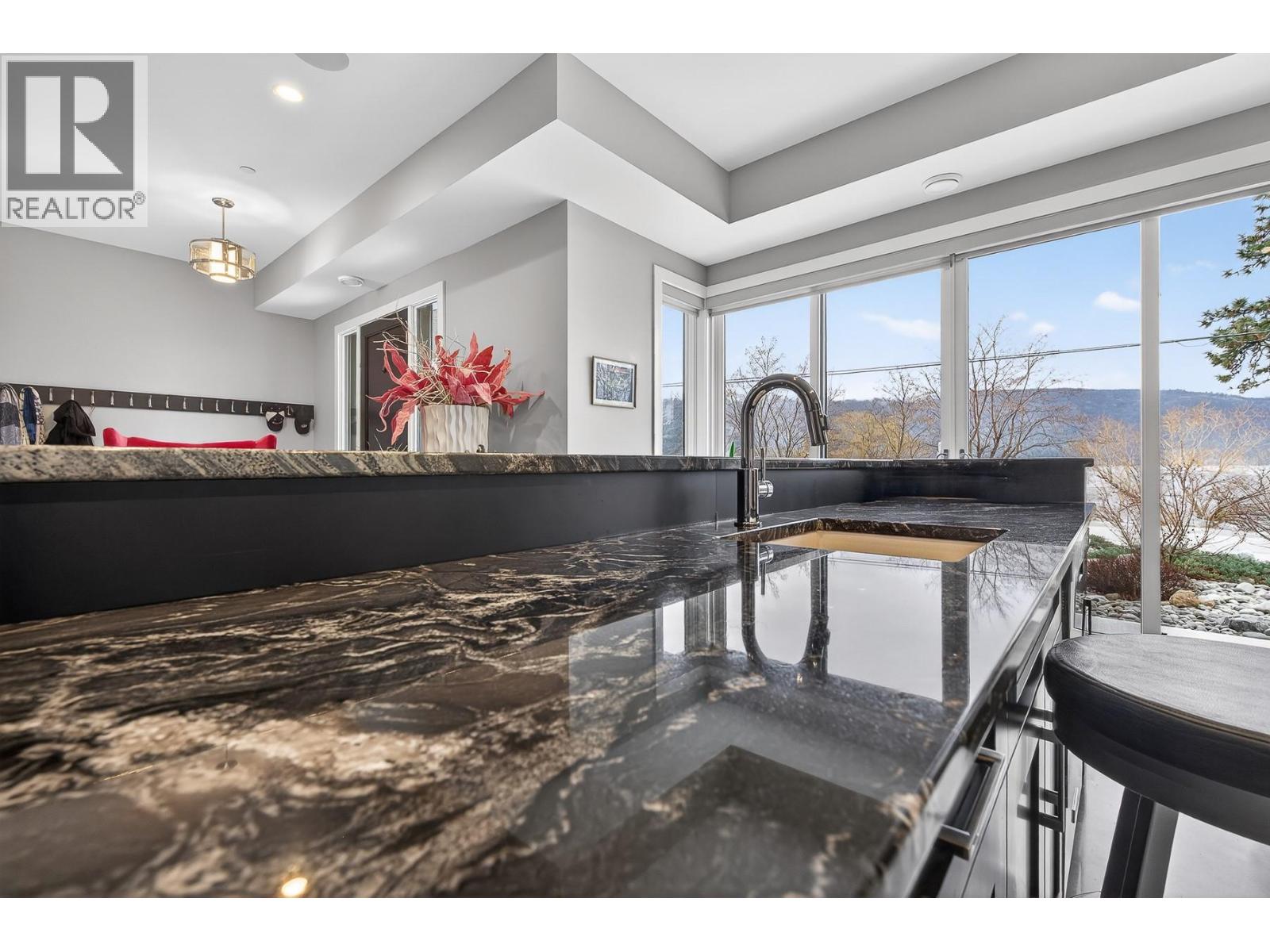 11537 Okanagan Centre Road W