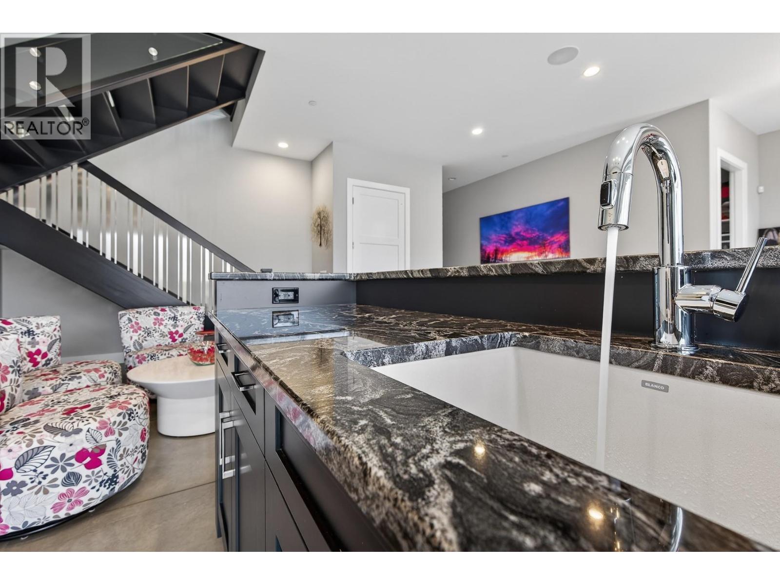 11537 Okanagan Centre Road W