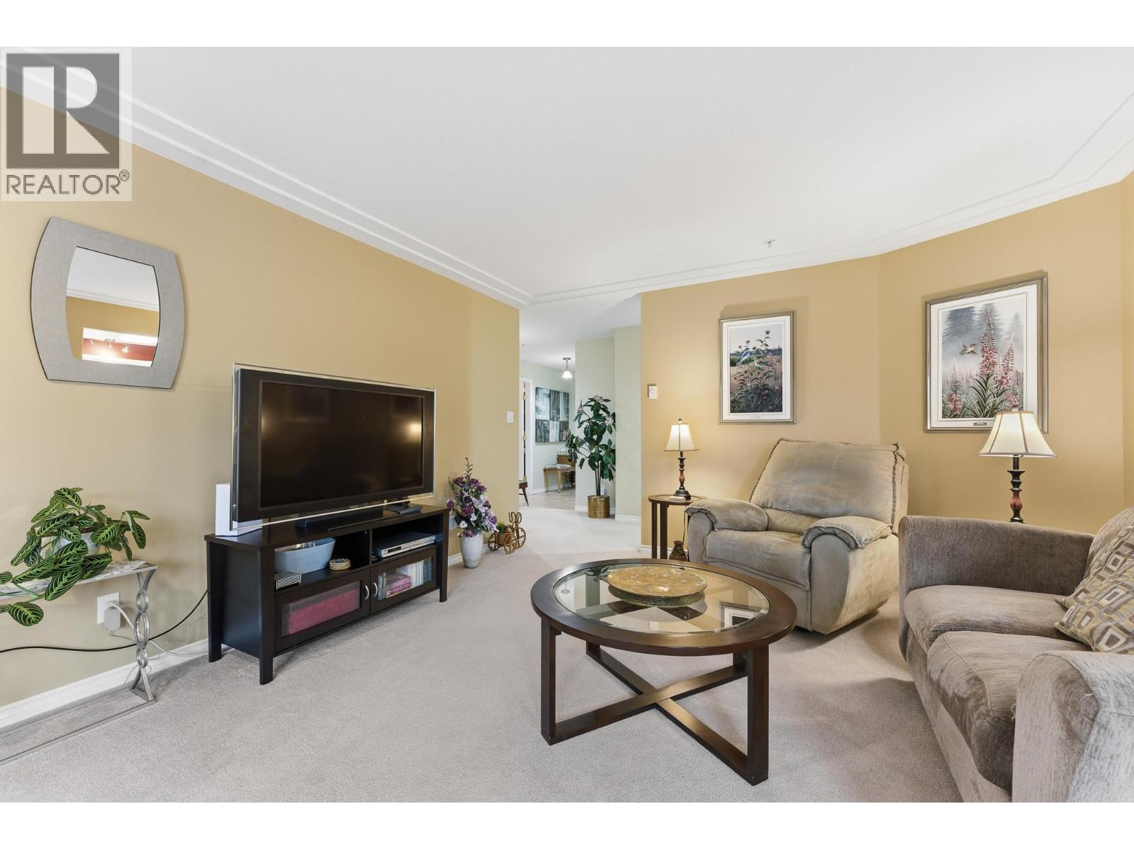 315 Whitman Road Unit# 201