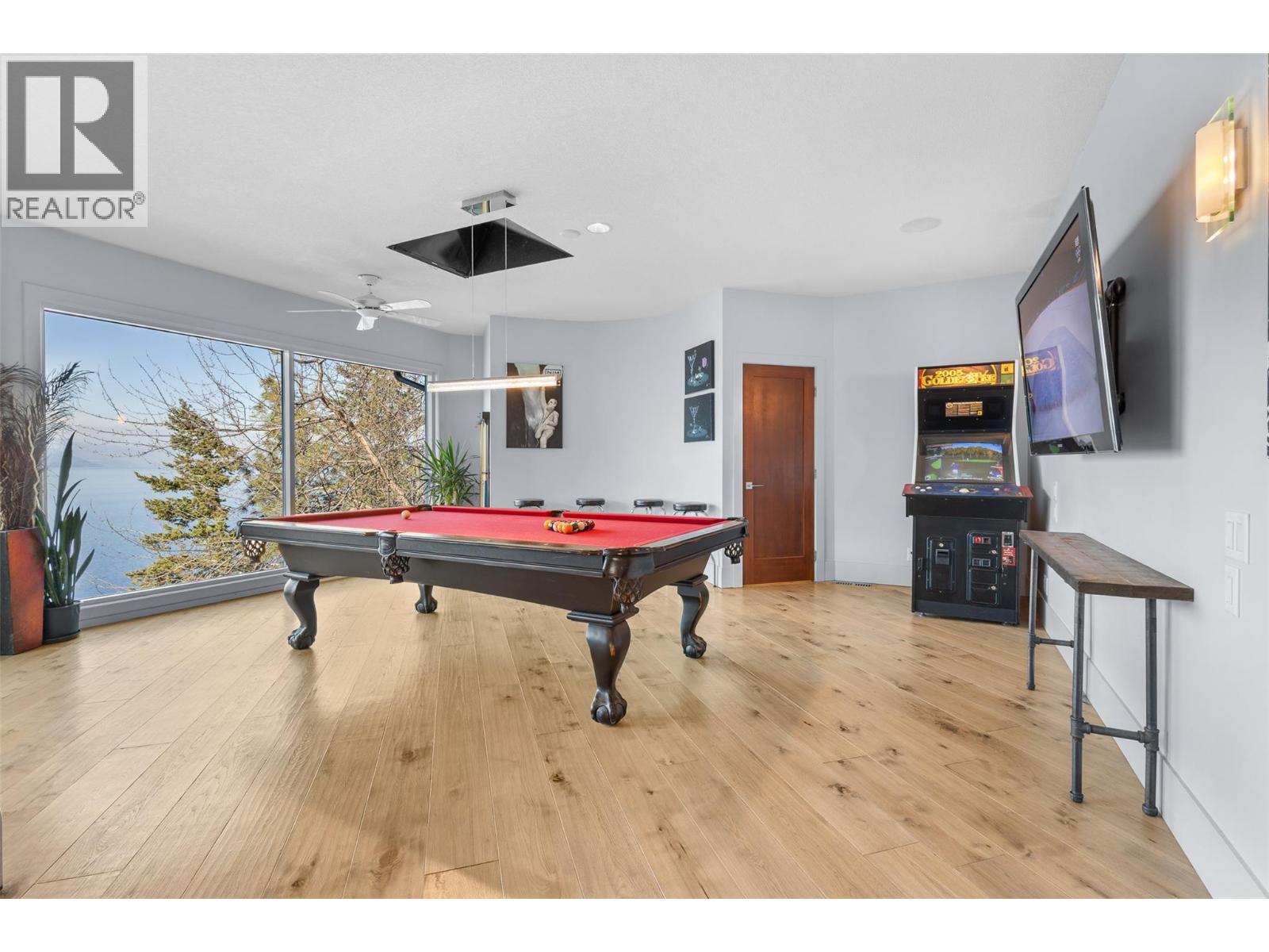 2100 Dewdney Road