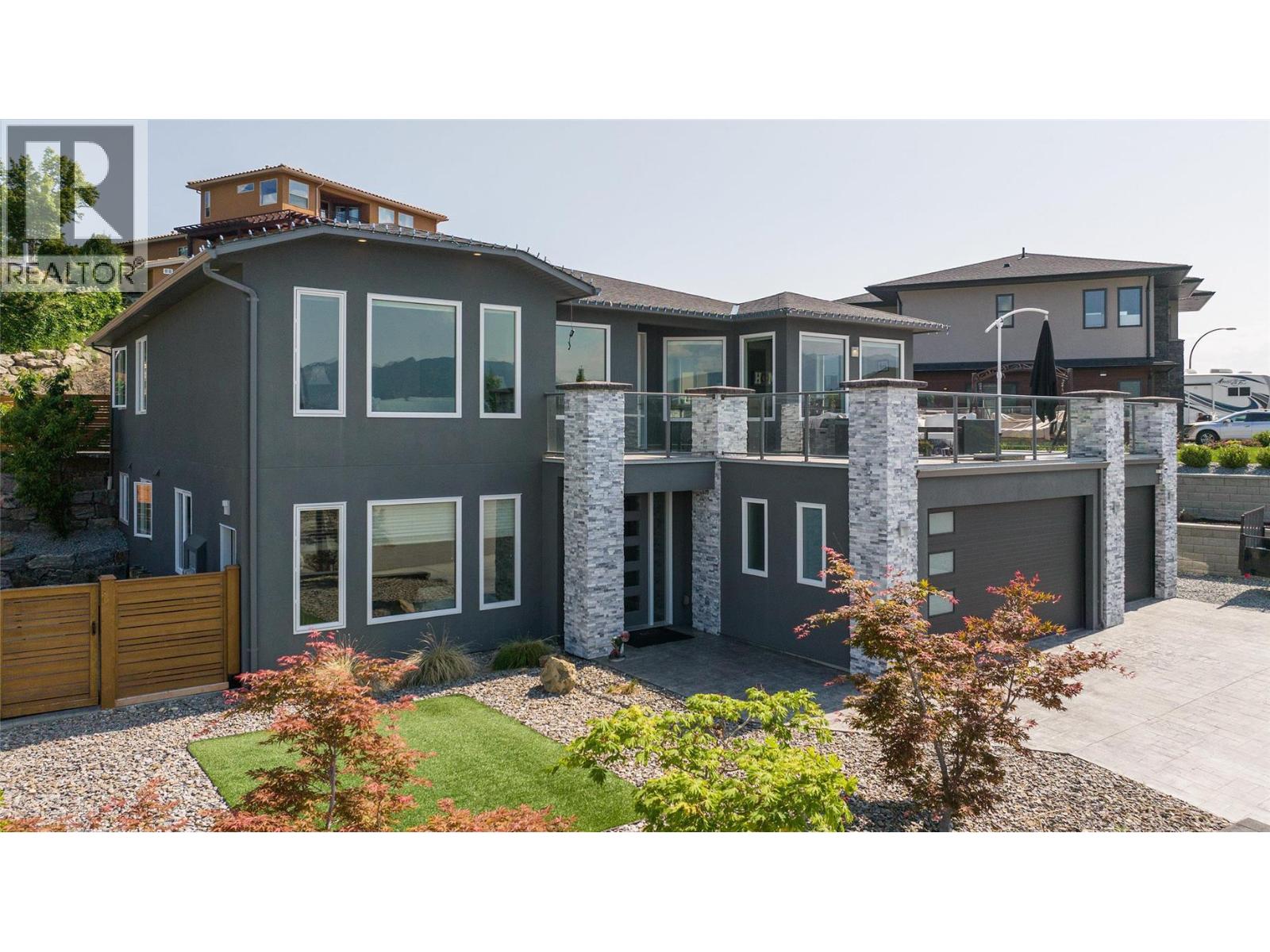 3284 Vineyard View Drive