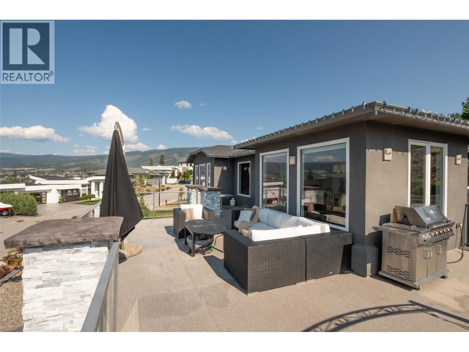3284 Vineyard View Drive
