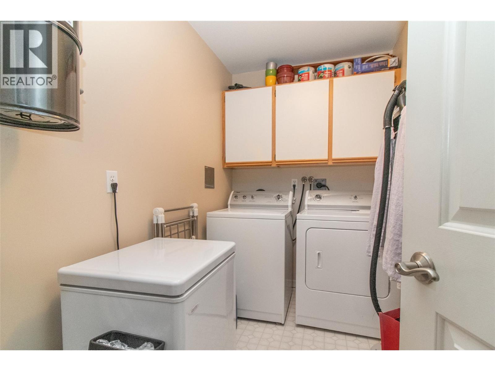 945 Lawrence Avenue Unit# 307