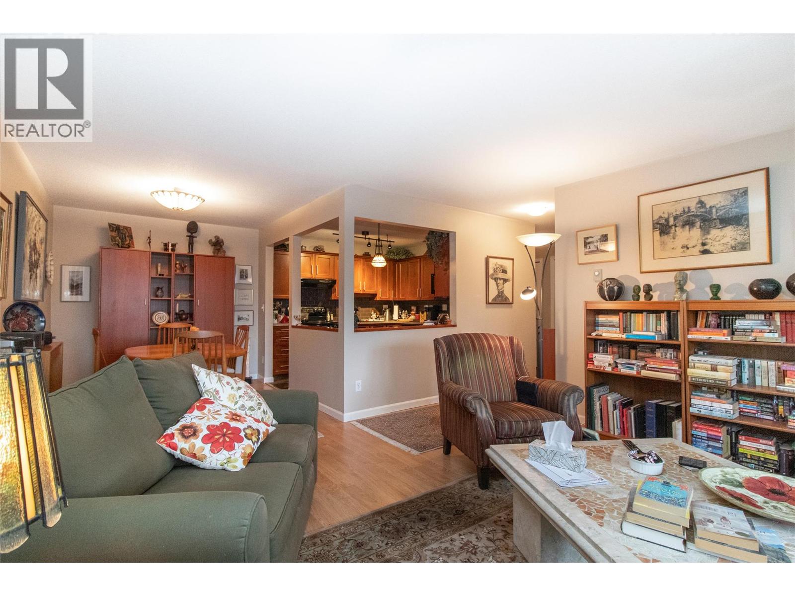945 Lawrence Avenue Unit# 307