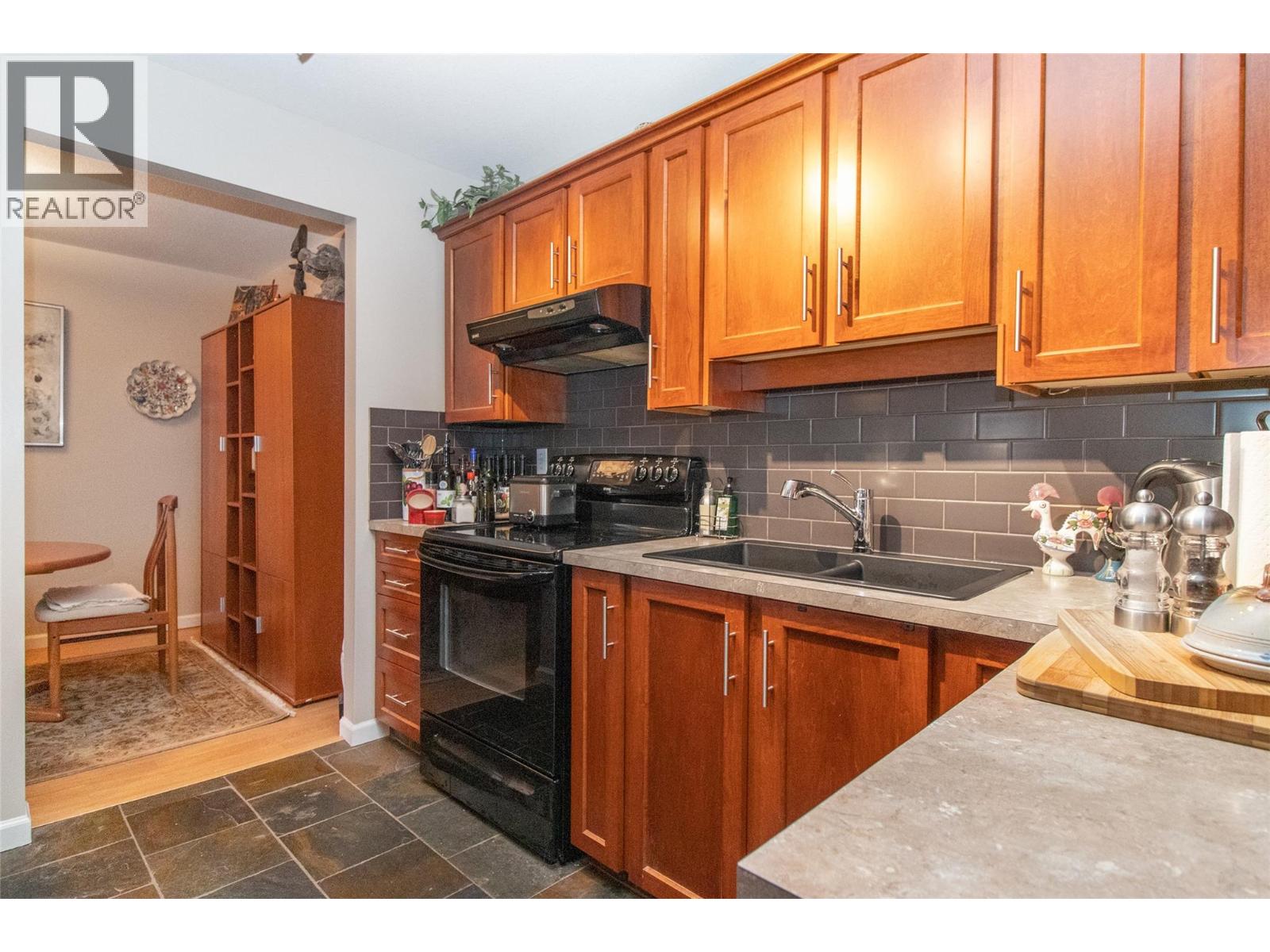945 Lawrence Avenue Unit# 307