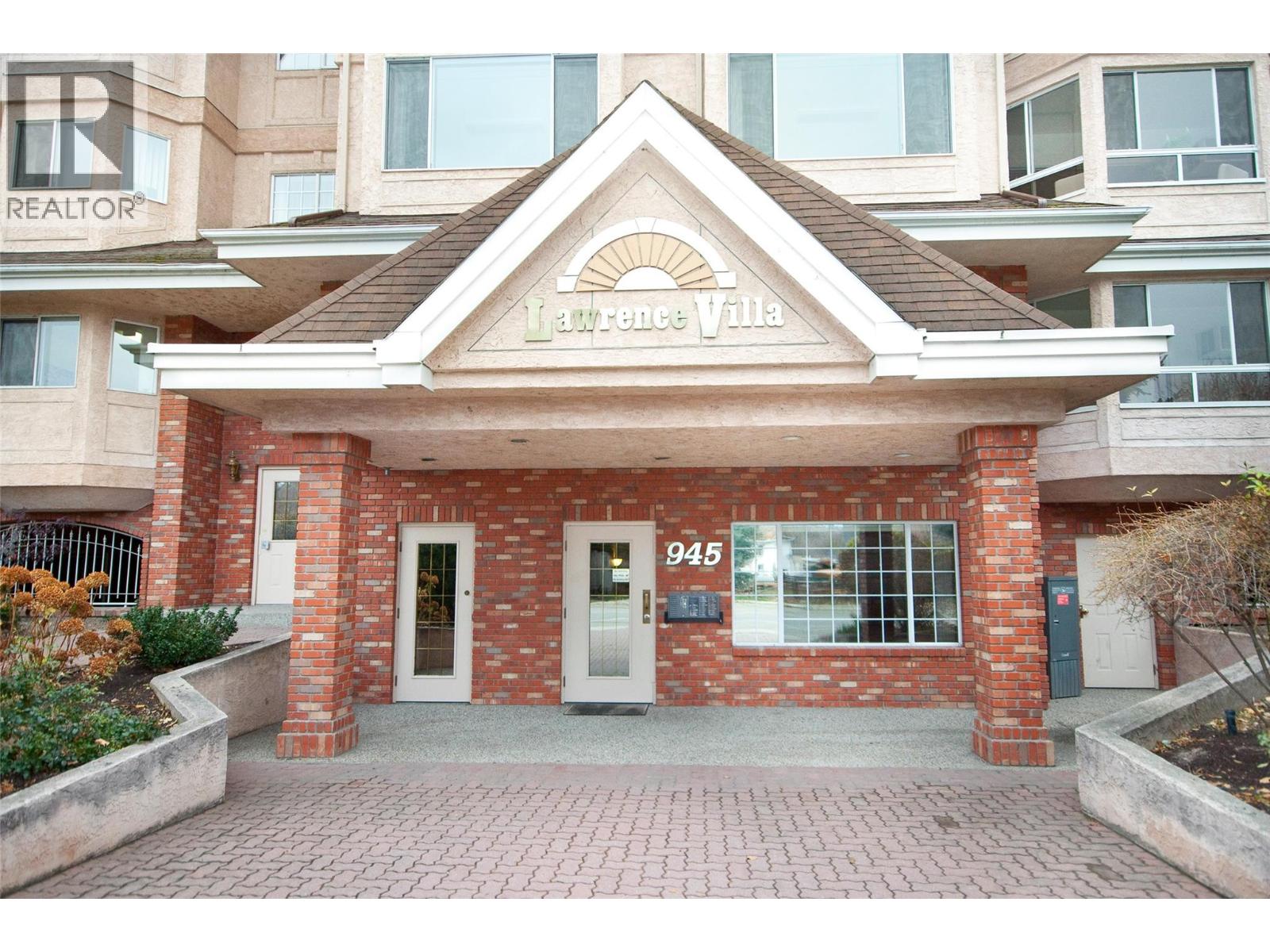 945 Lawrence Avenue Unit# 307