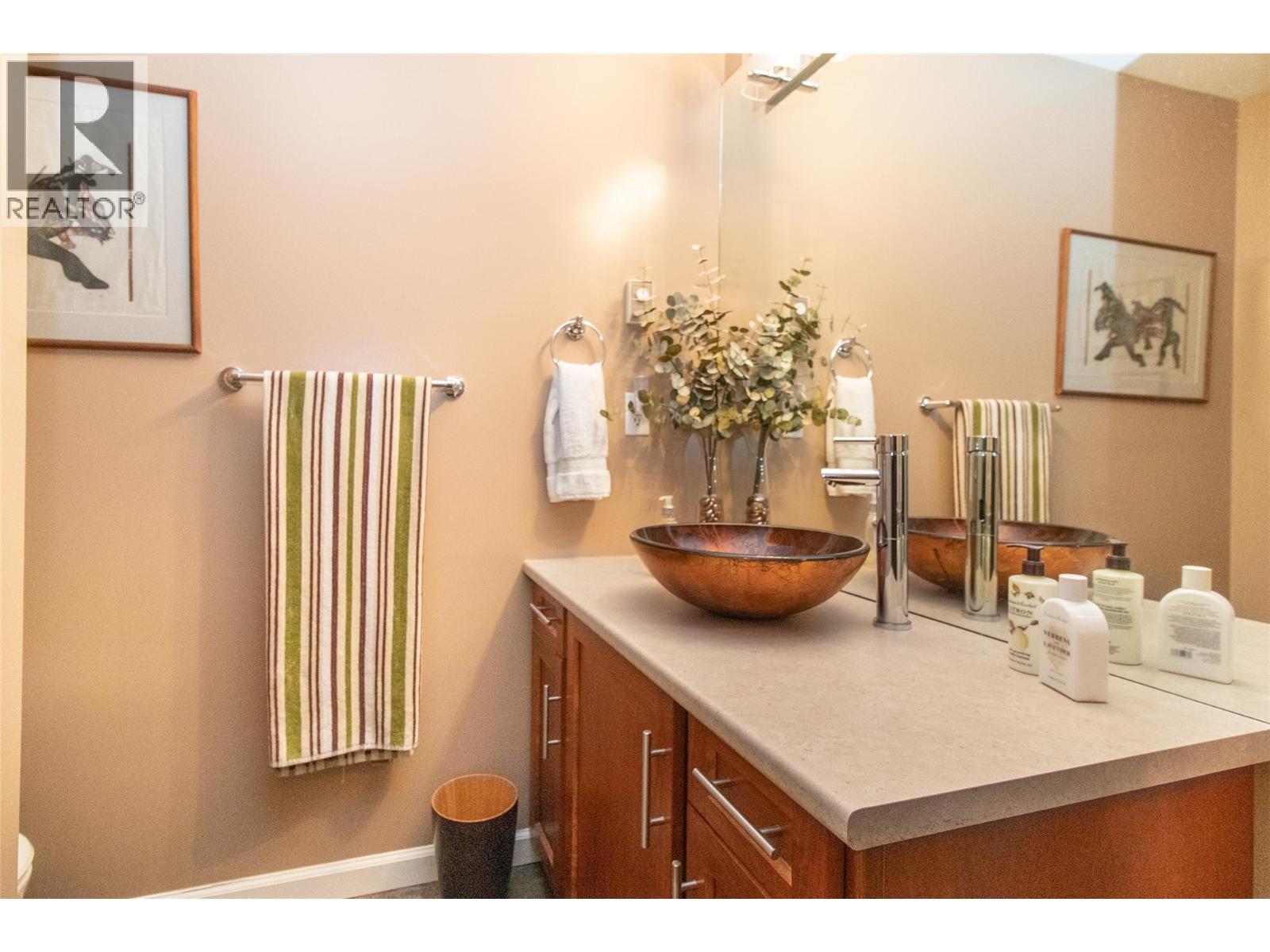 945 Lawrence Avenue Unit# 307