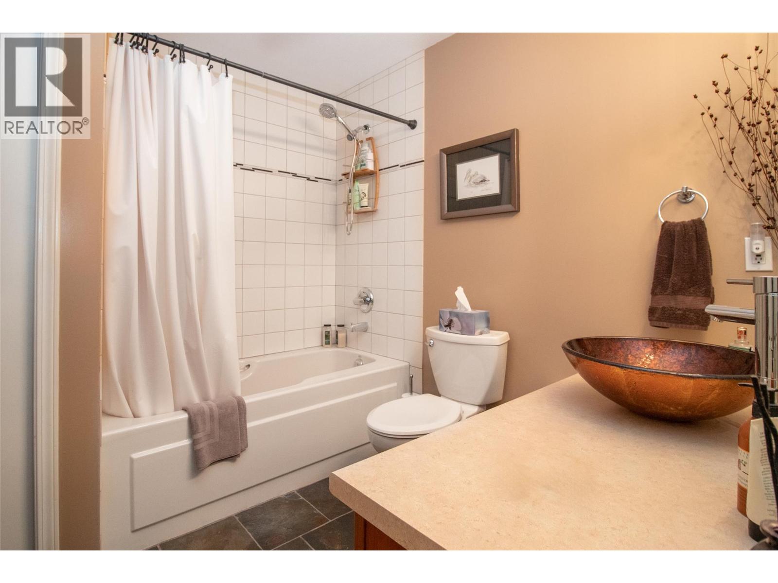 945 Lawrence Avenue Unit# 307