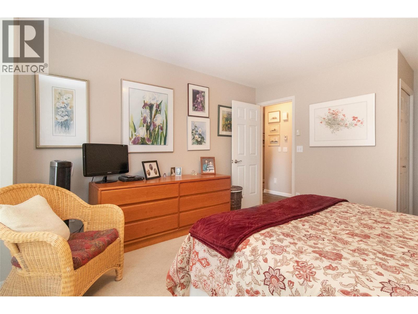 945 Lawrence Avenue Unit# 307