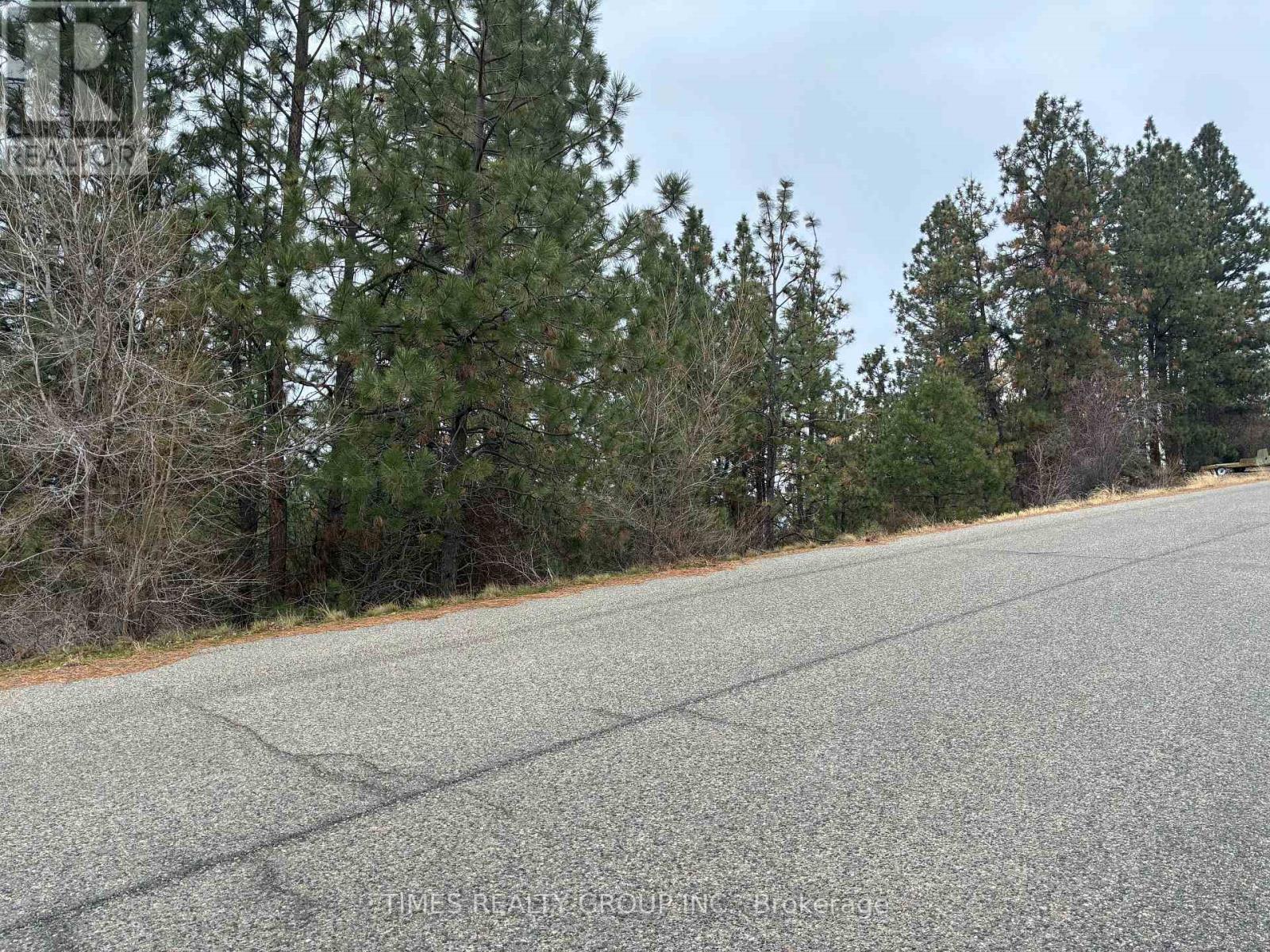 LOT 2 FOREST HILLS DRIVE