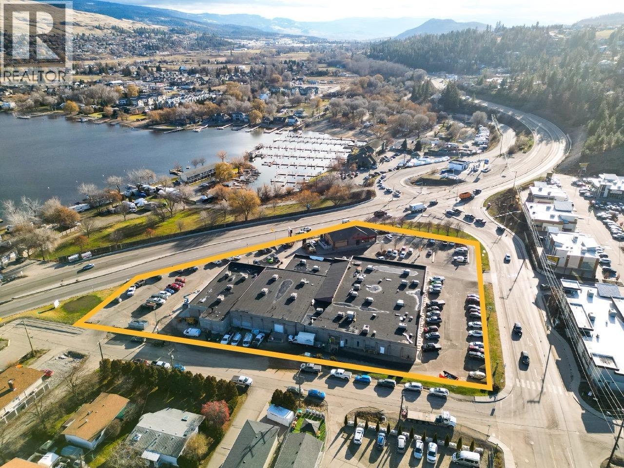 11852 Highway 97 Unit# 14/15/16