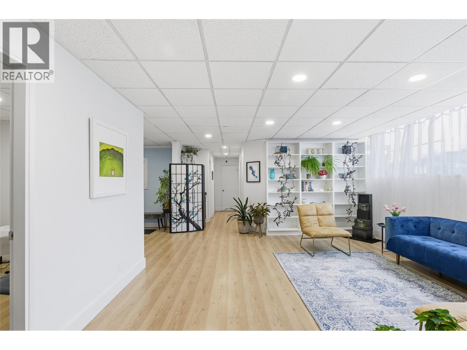 1710 Ellis Street Unit# 18/19