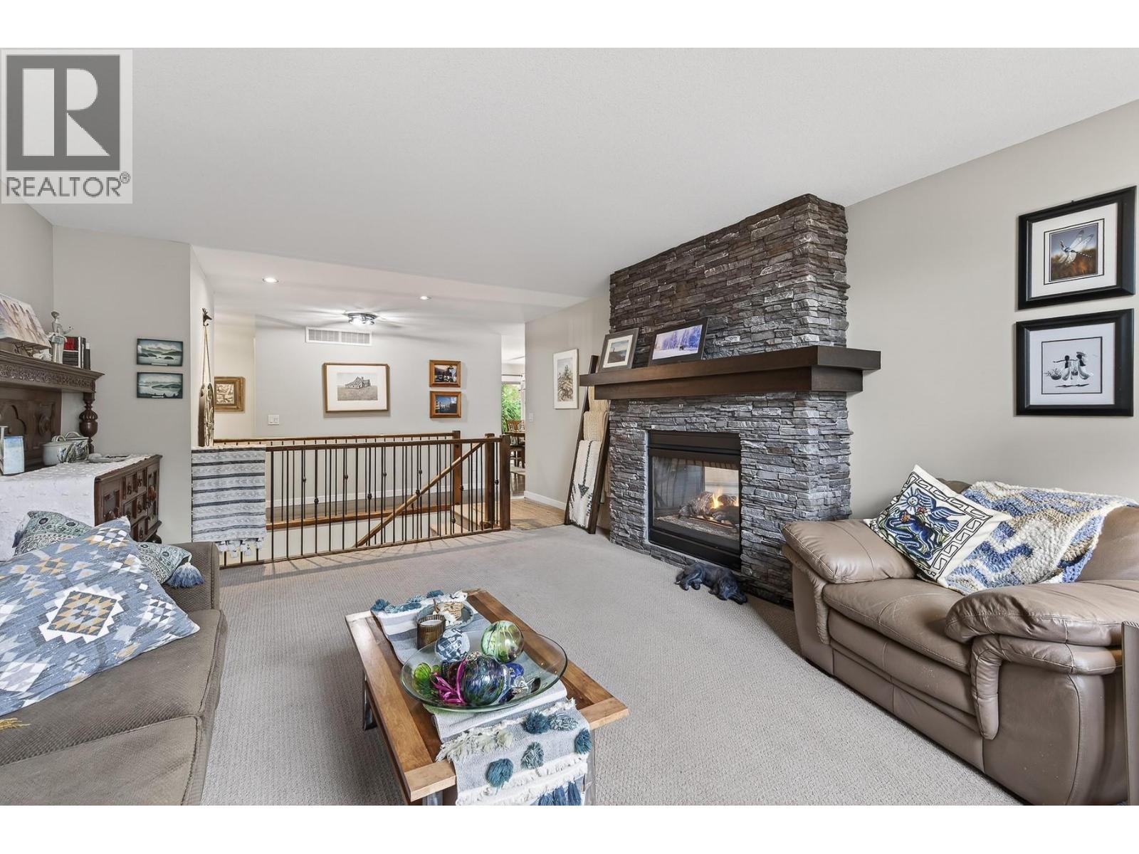 1487 Rosewood Drive