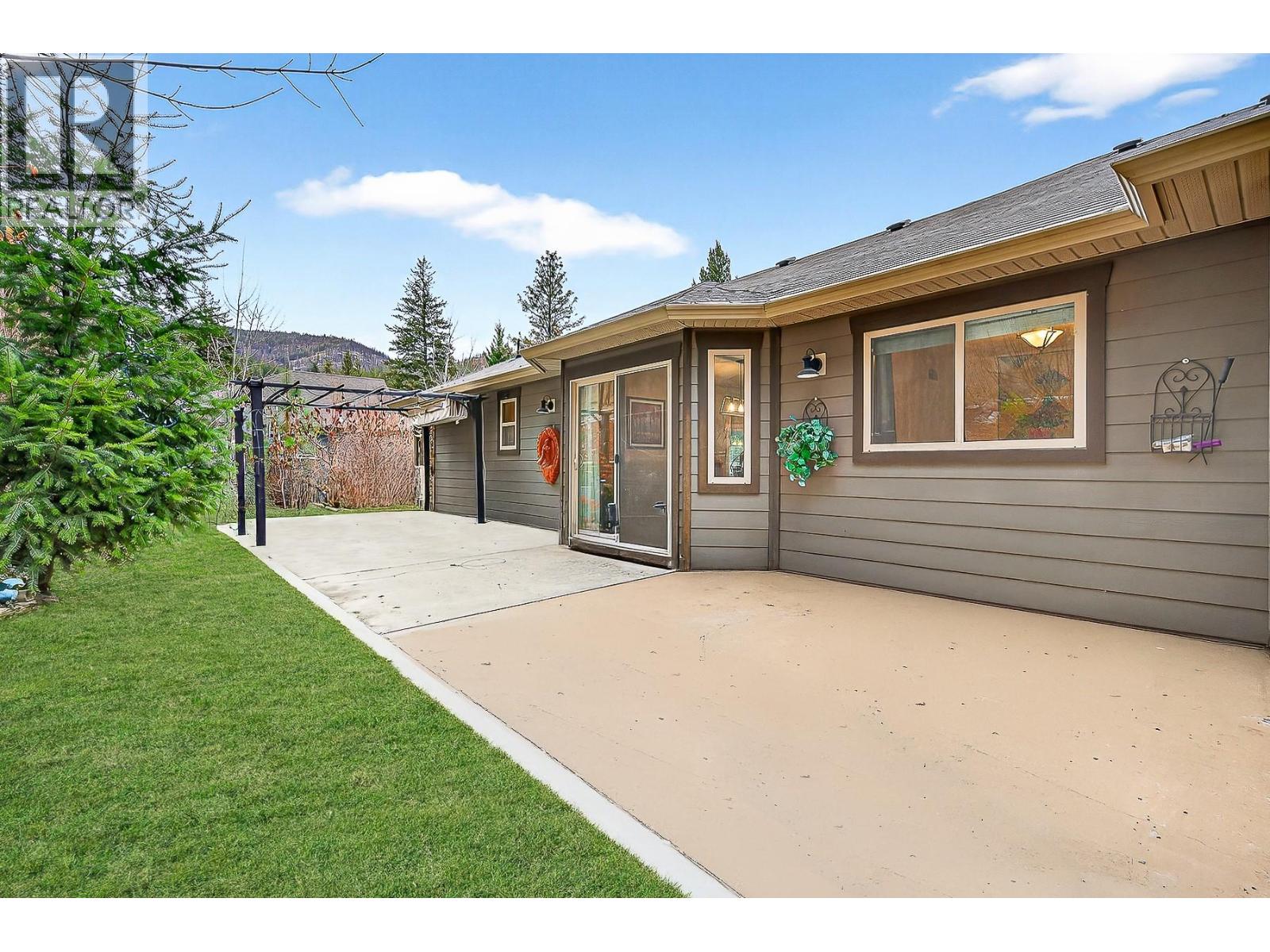 1487 Rosewood Drive