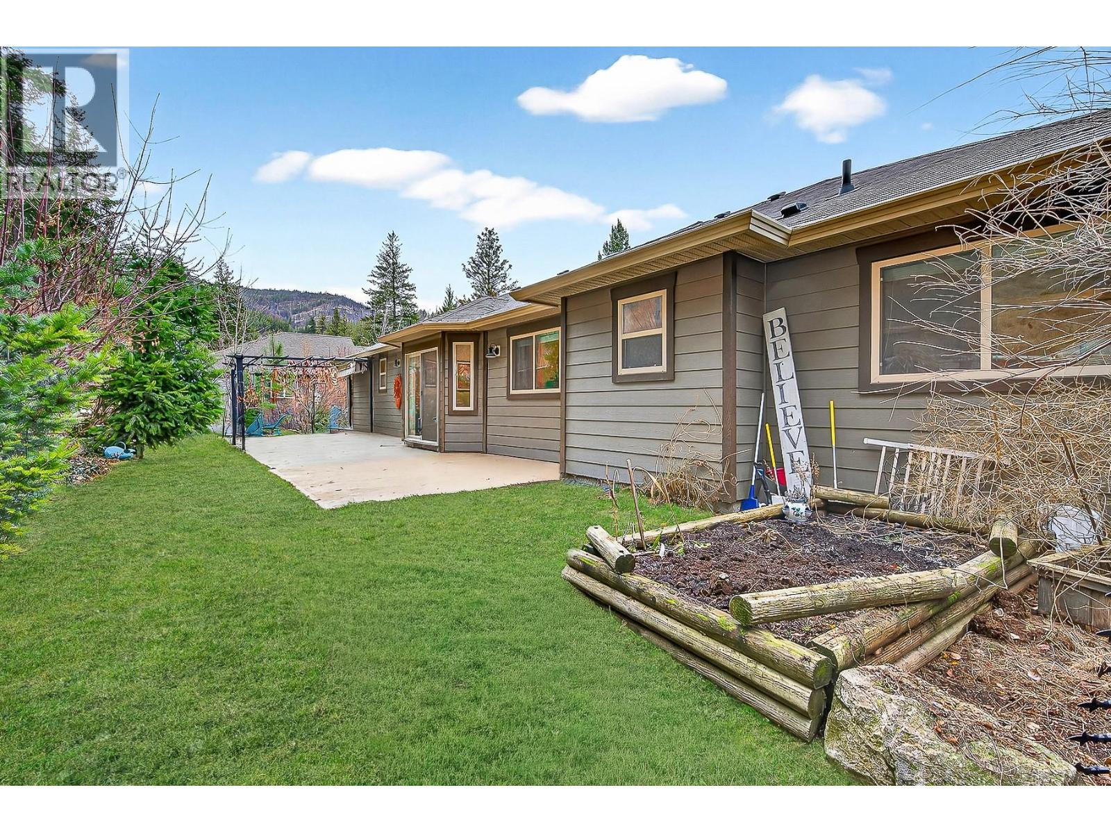 1487 Rosewood Drive