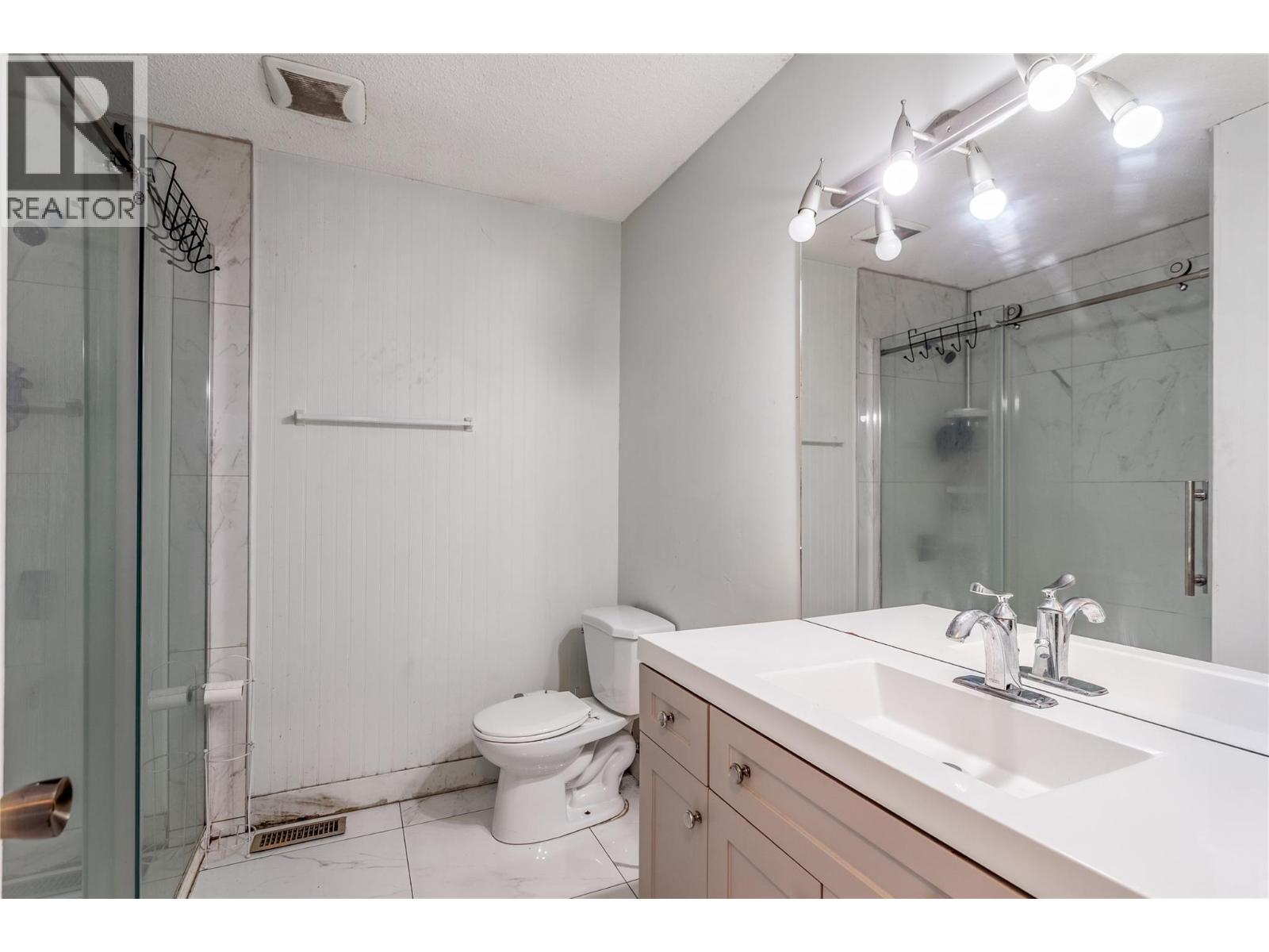 758 Josselyn Court