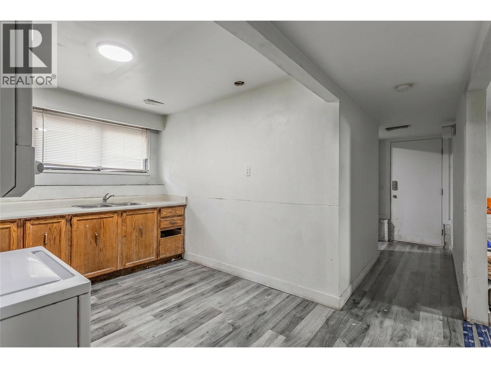 758 Josselyn Court