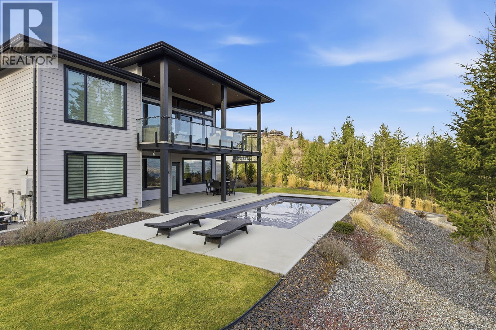 10283 Beacon Hill Drive