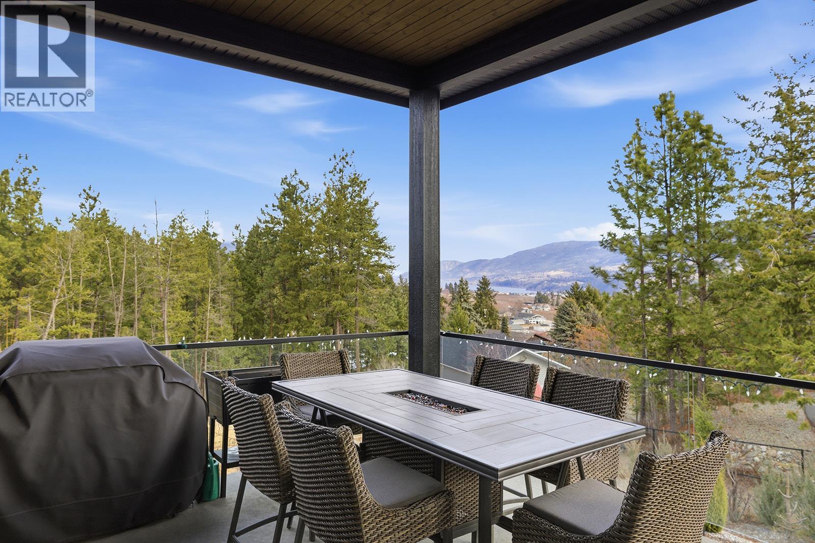 10283 Beacon Hill Drive