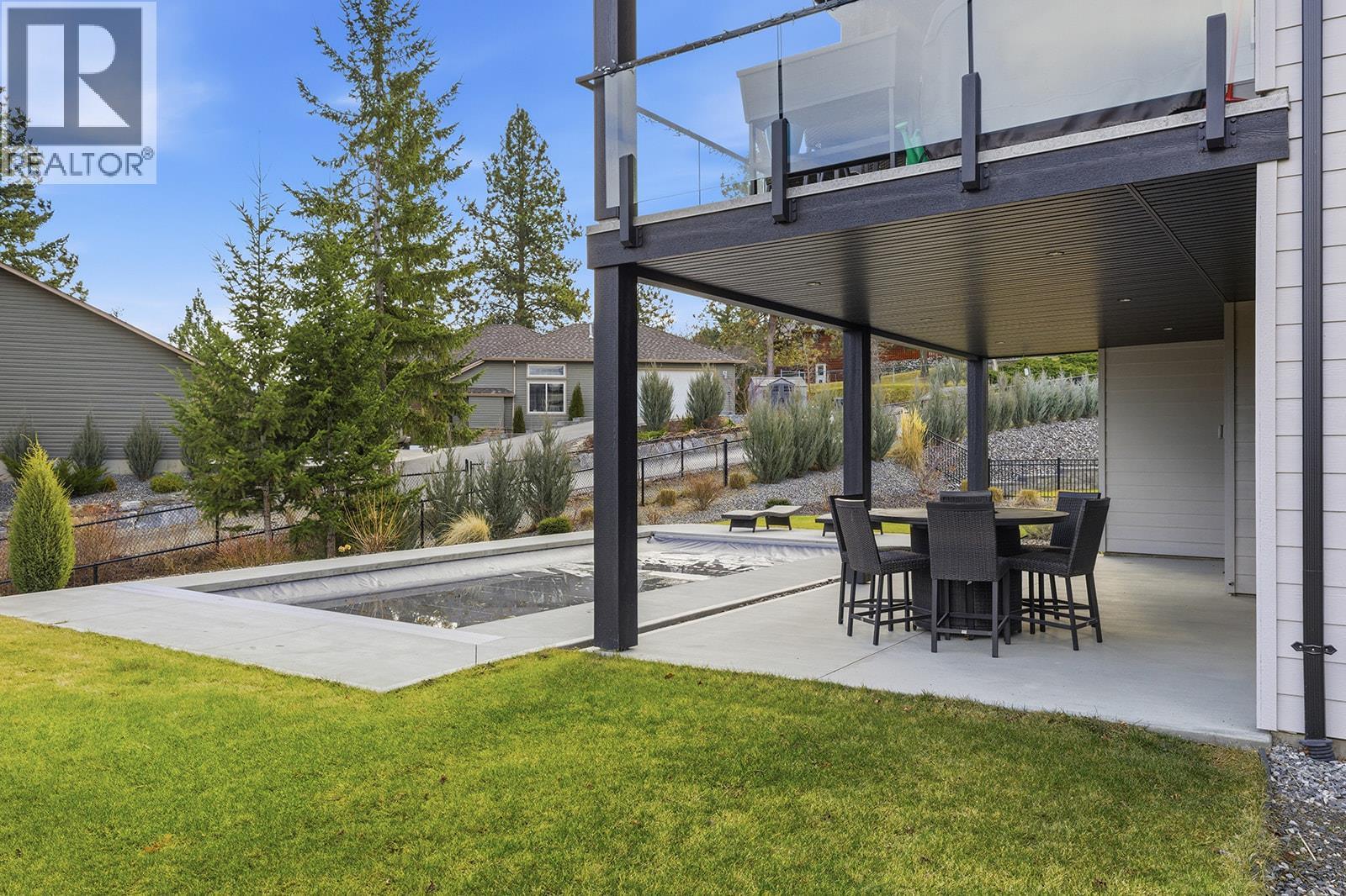 10283 Beacon Hill Drive