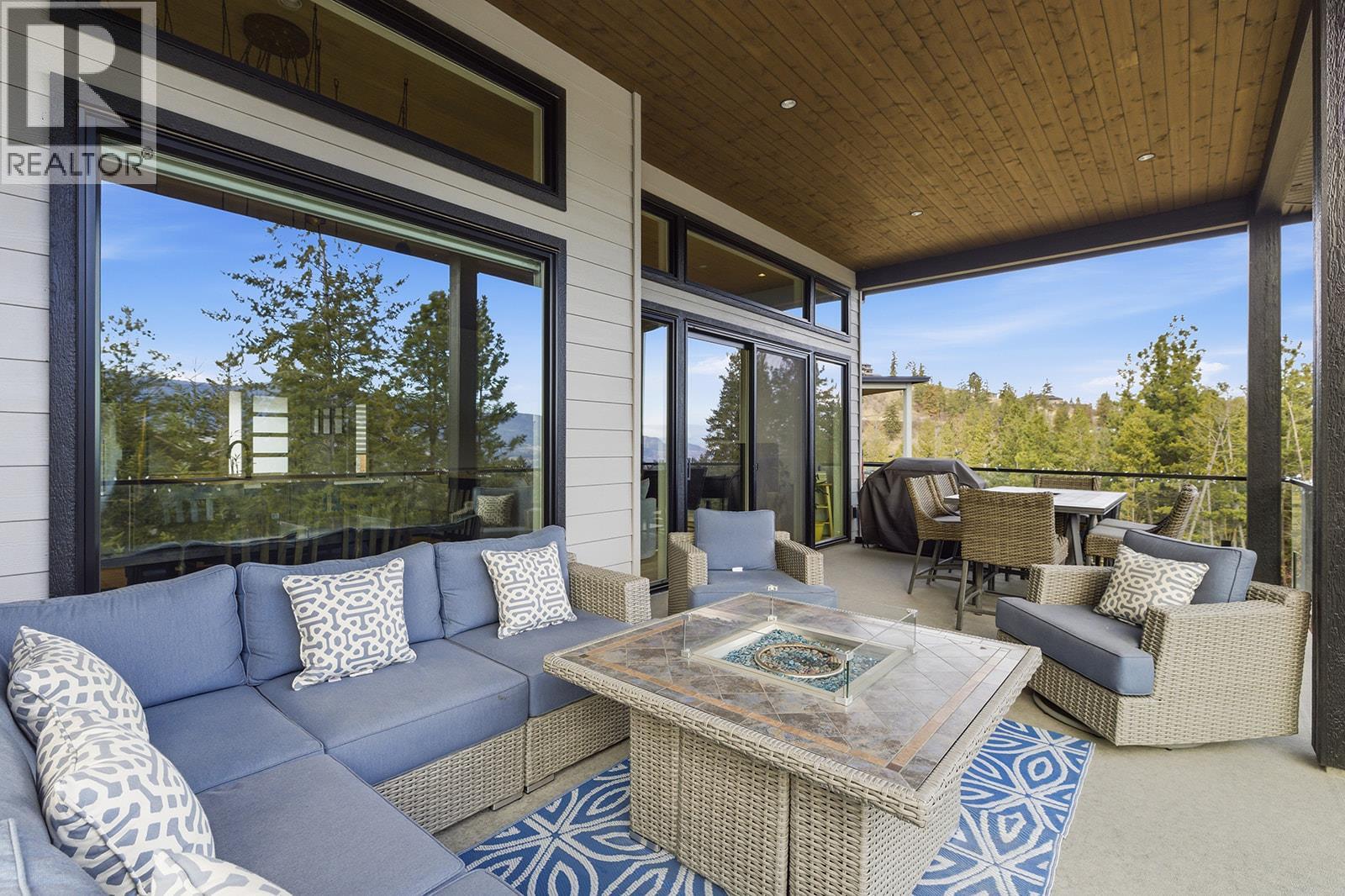 10283 Beacon Hill Drive