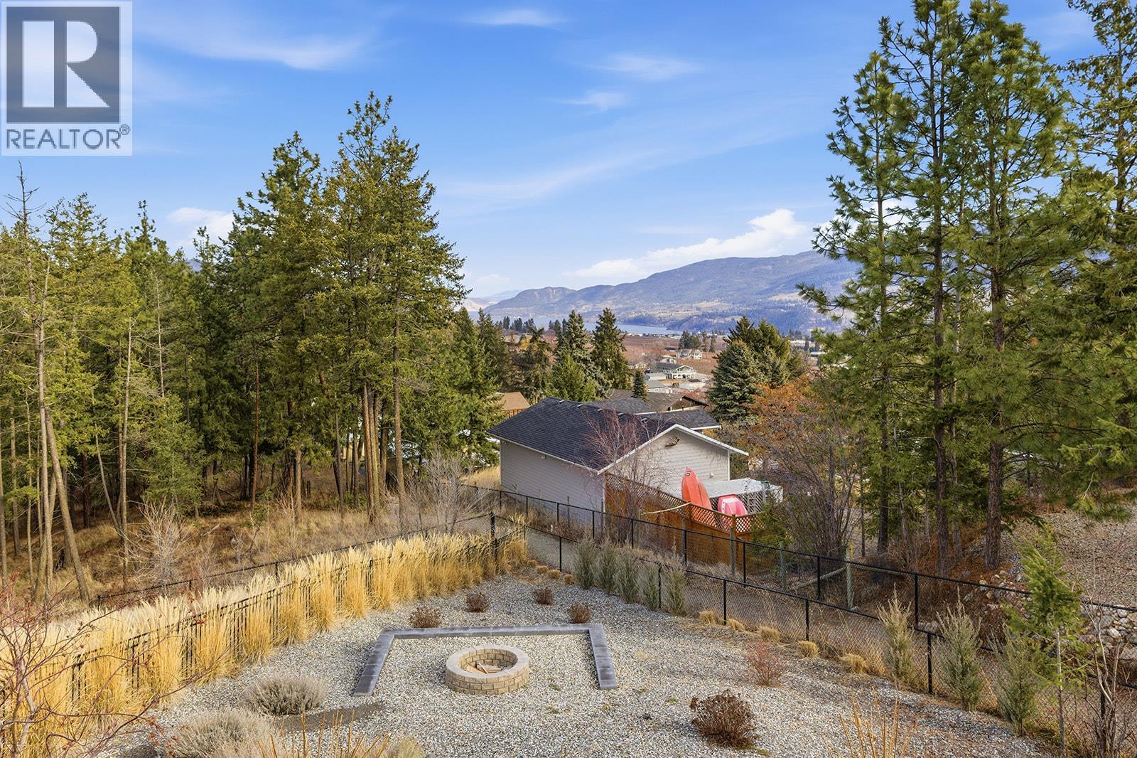 10283 Beacon Hill Drive