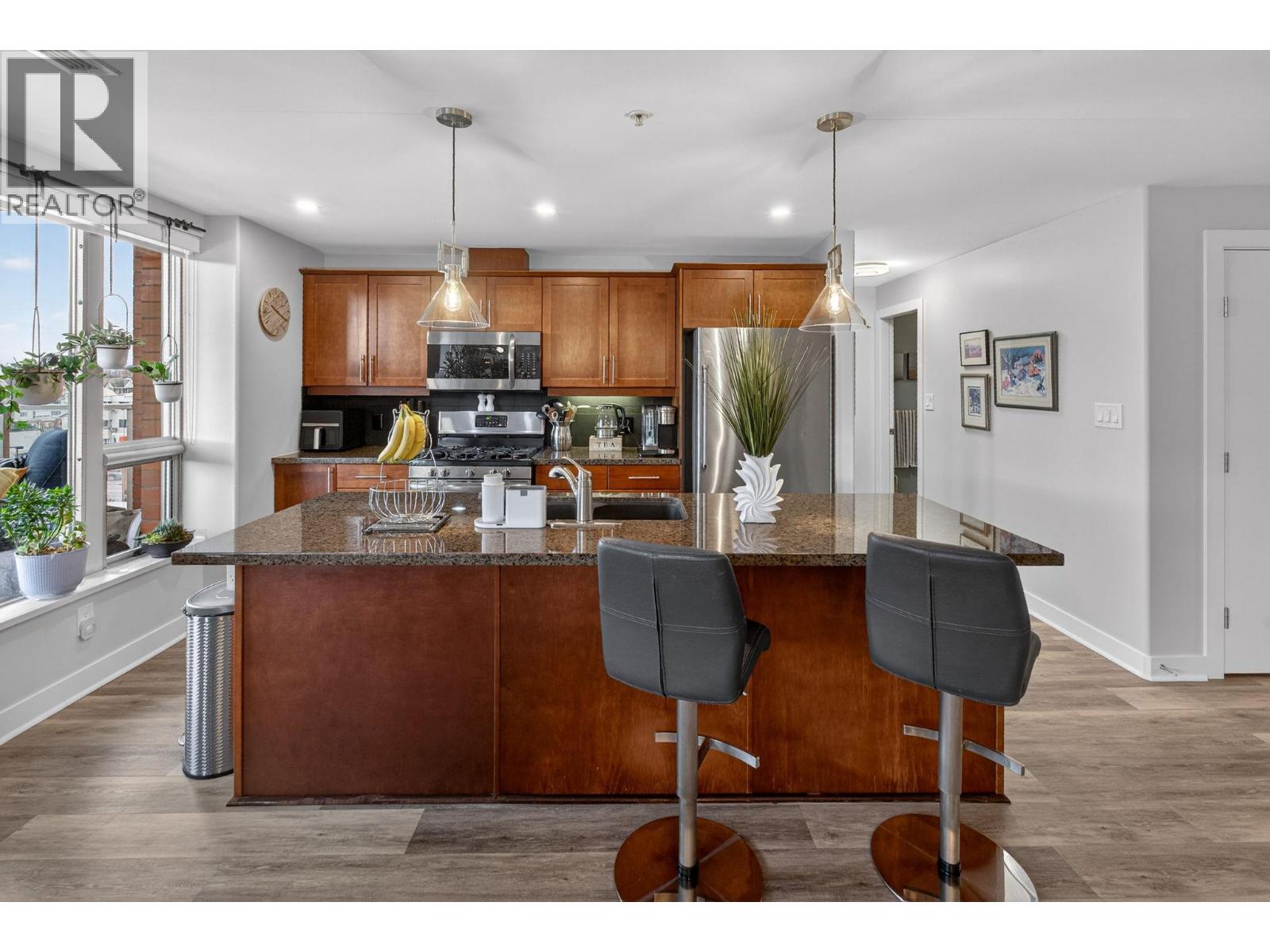 1160 Bernard Avenue Unit# 410