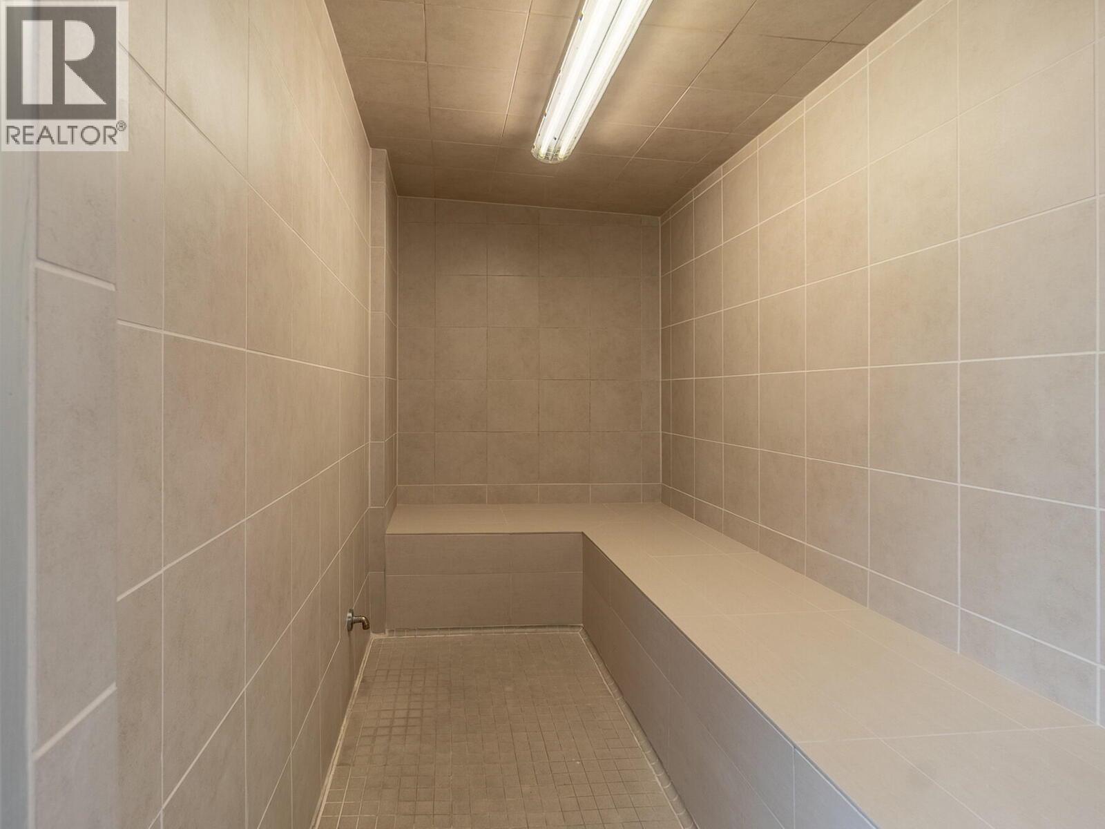 1160 Bernard Avenue Unit# 410
