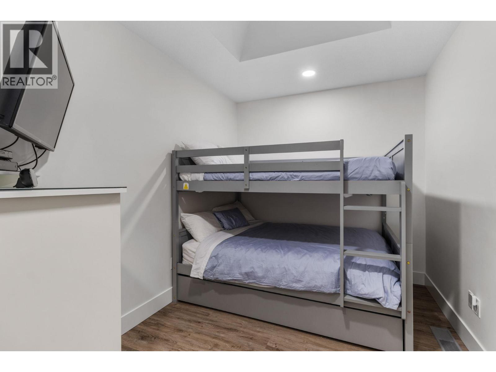 2777 Casa Loma Road Unit# 207