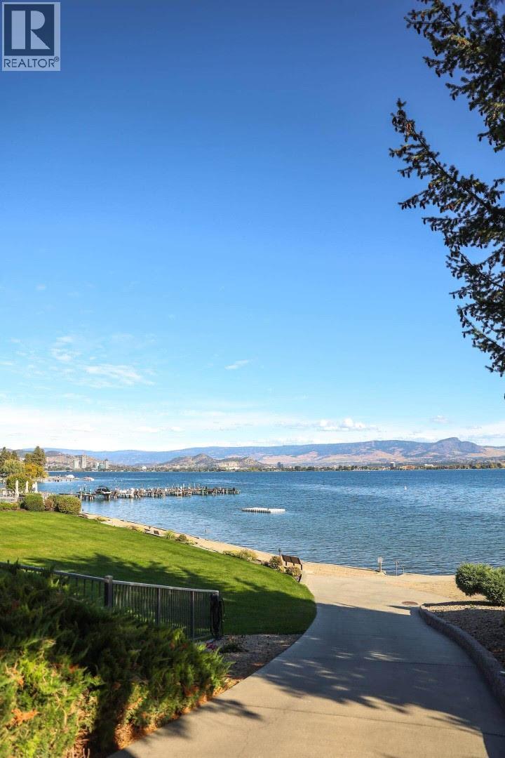 2777 Casa Loma Road Unit# 207