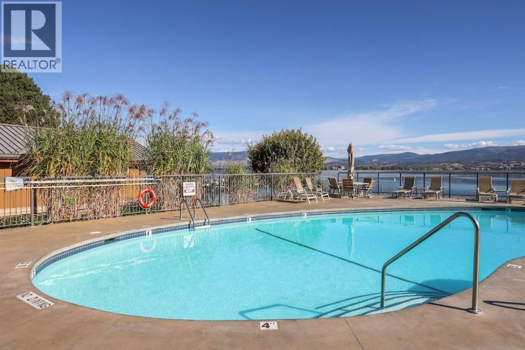 2777 Casa Loma Road Unit# 207
