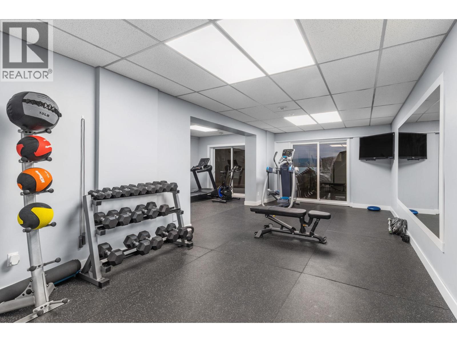 2777 Casa Loma Road Unit# 207