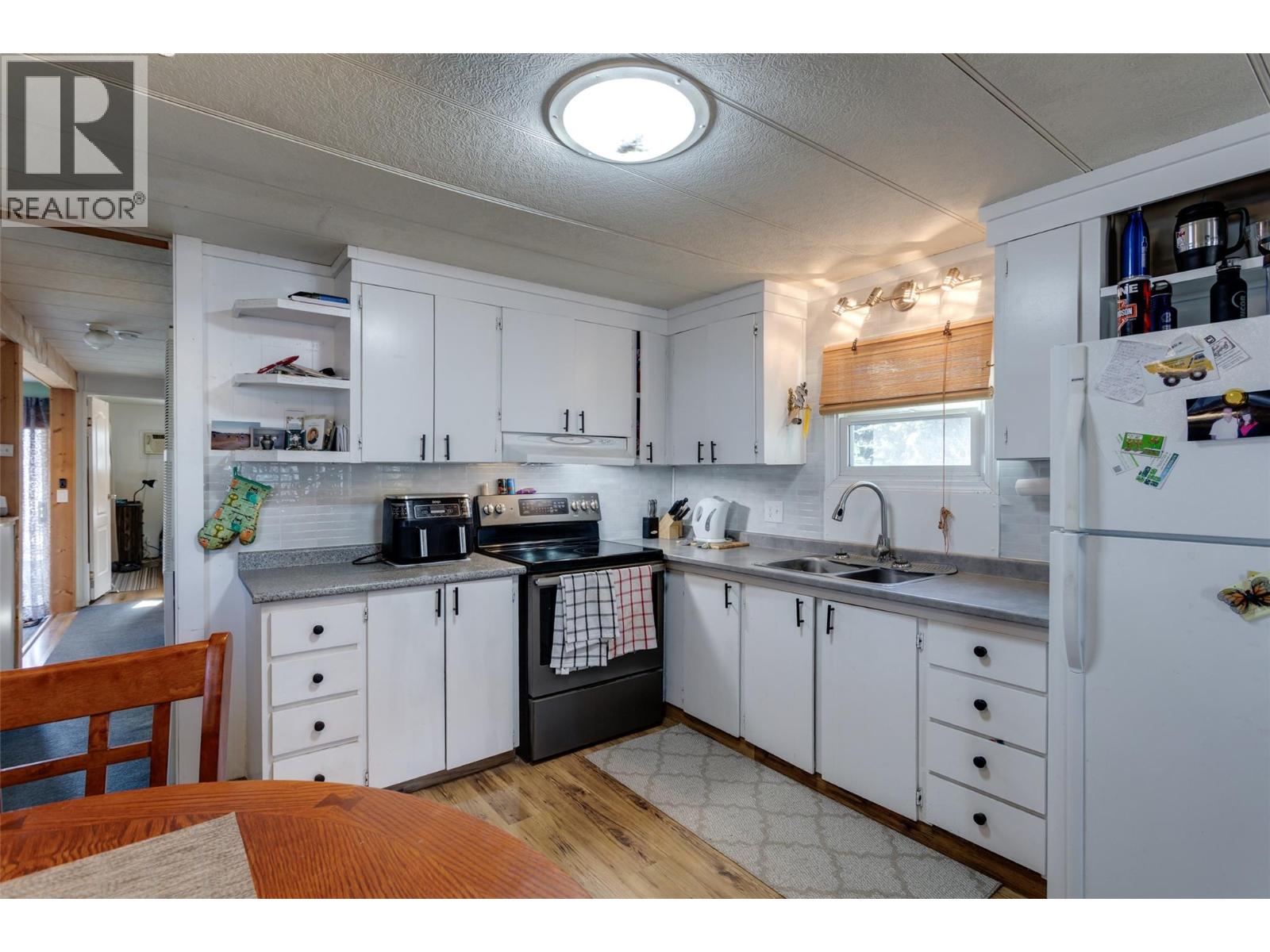 3535 Casorso Road Unit# 26